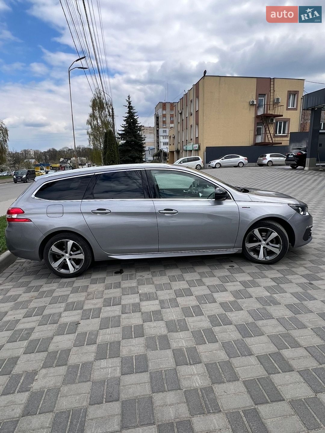 Peugeot 308 2018 VIN VF3LCYHZRJS322089 фото оголошення 9 з 15