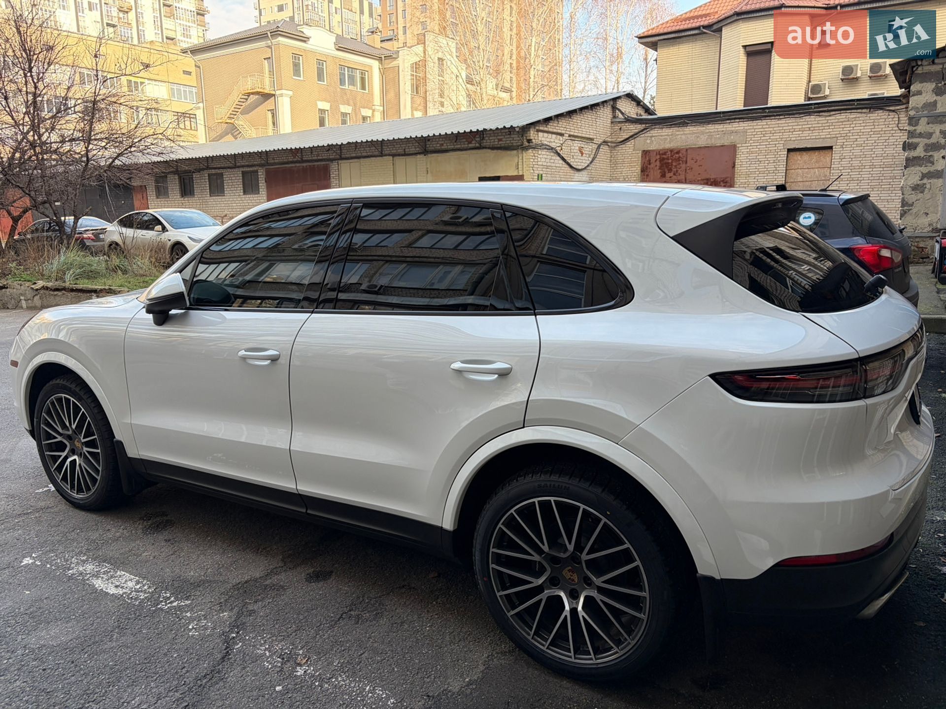 Porsche Cayenne 2021 VIN WP1AA2AY6NDA00603 фото оголошення 4 з 18