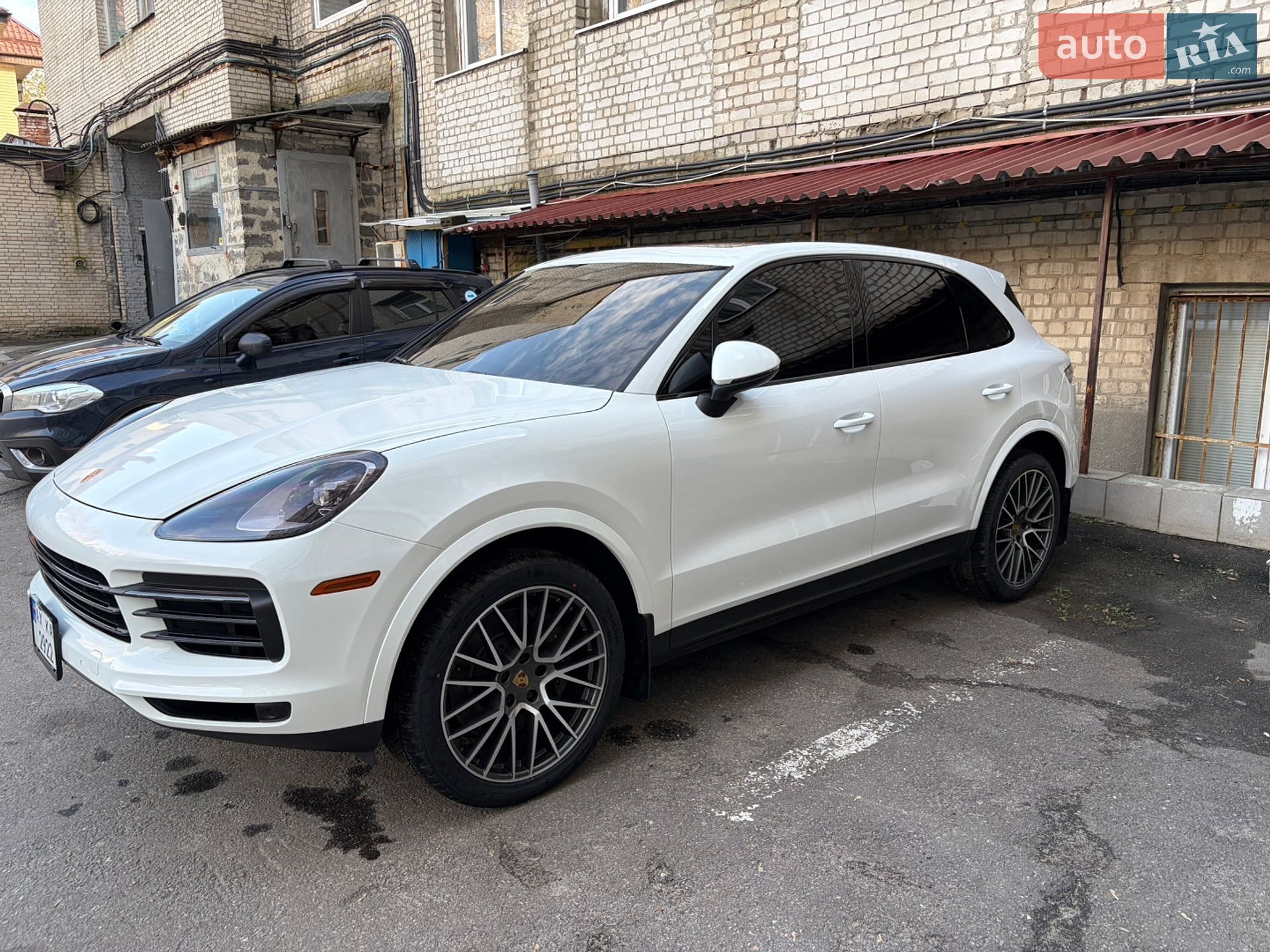 Porsche Cayenne 2021 VIN WP1AA2AY6NDA00603 фото оголошення 6 з 18