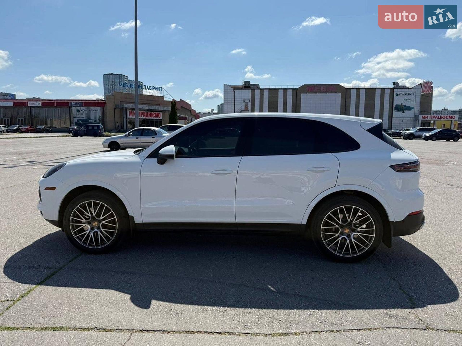 Porsche Cayenne 2021 VIN WP1AA2AY6NDA00603 фото оголошення 7 з 18