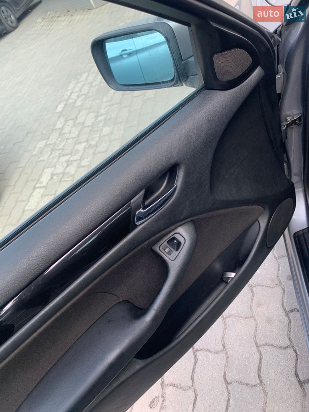 BMW 3 Series 2005 VIN WBAEX31070PP65048 фото оголошення 19 з 21