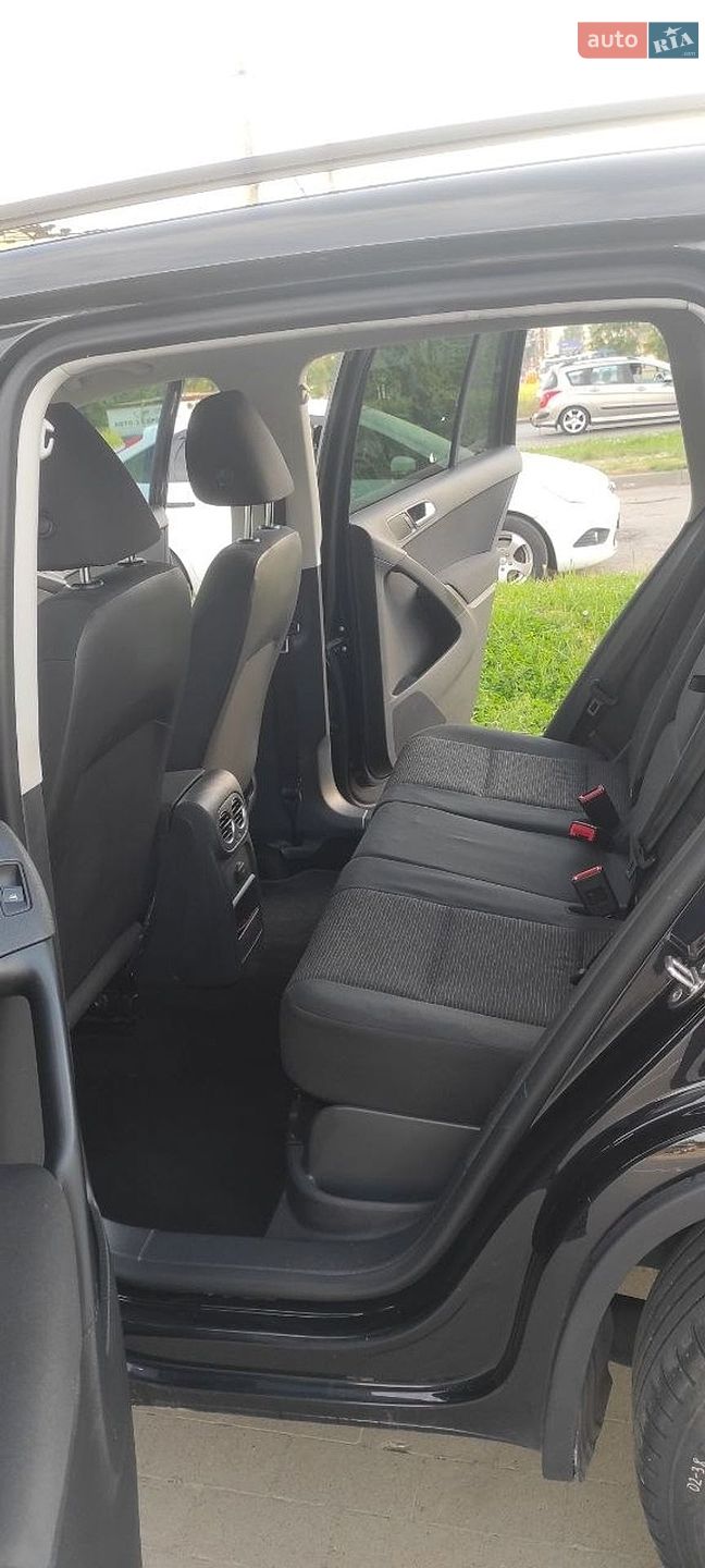 Volkswagen Tiguan 2015 VIN WVGAV7AX7FW603149 фото оголошення 8 з 19