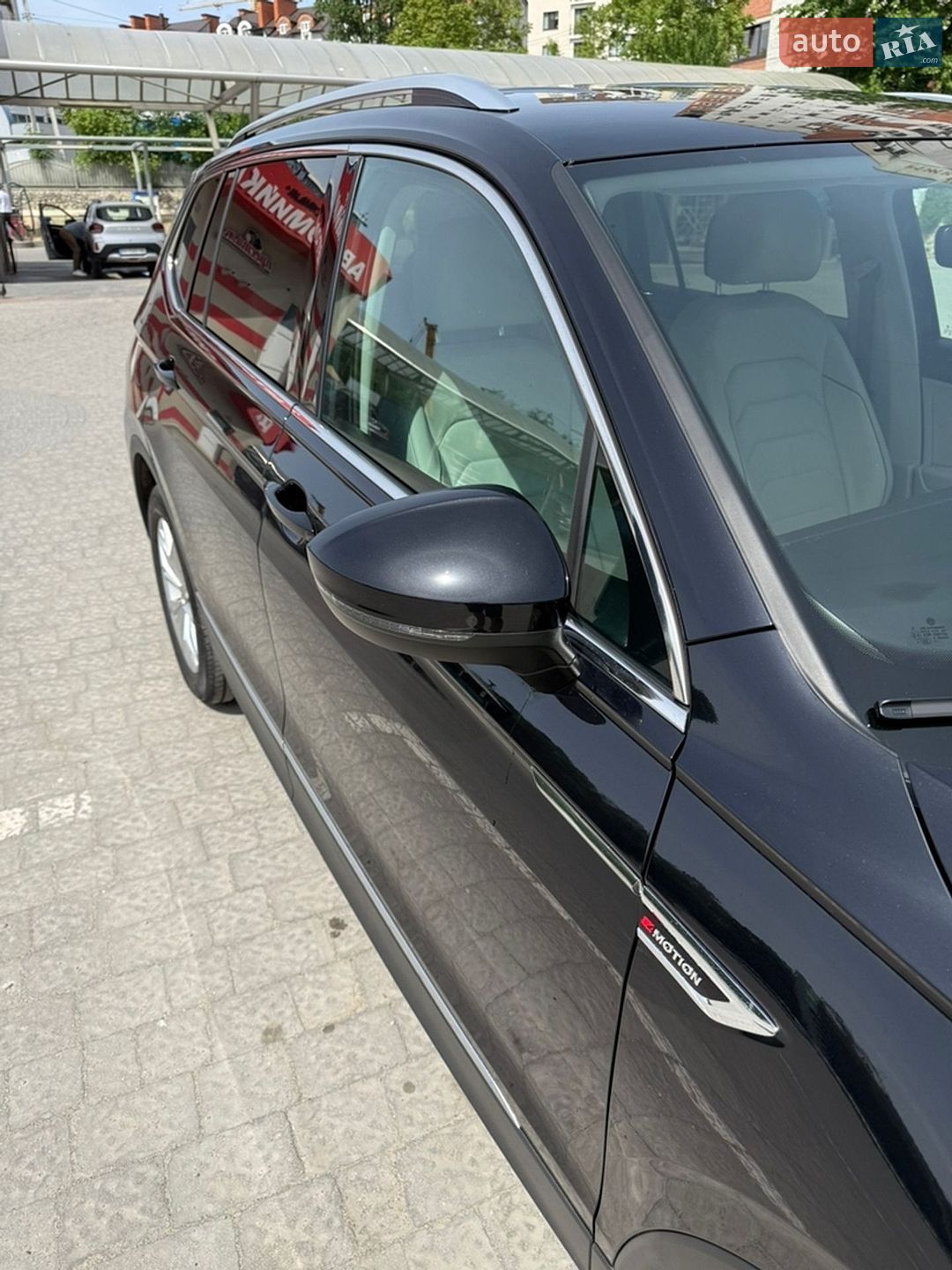 Volkswagen Tiguan Allspace 2019 VIN WVGZZZ5NZKM082776 фото оголошення 2 з 29