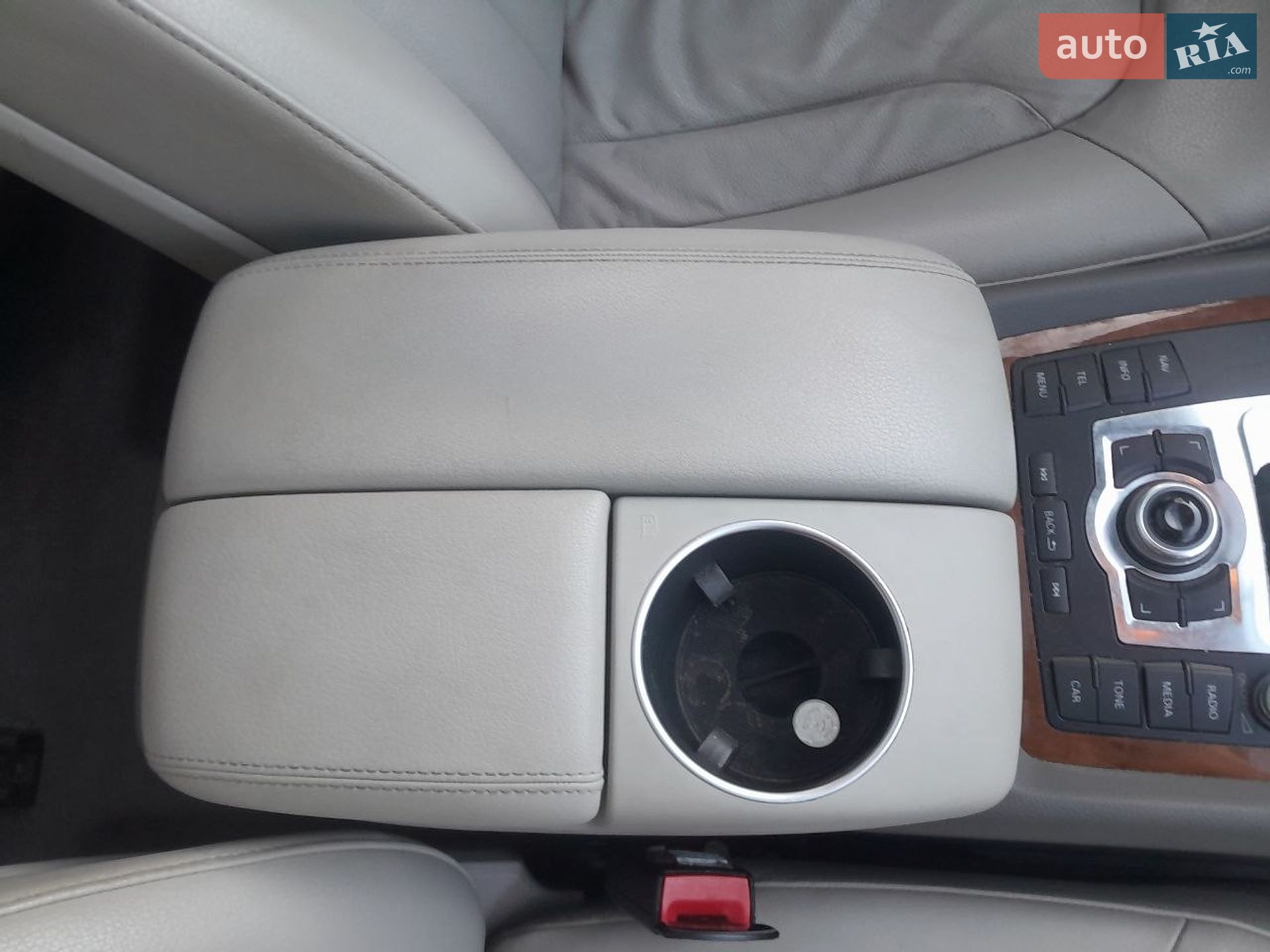 Audi Q7 2015 VIN WA1CMAFE6FD019951 фото оголошення 29 з 32