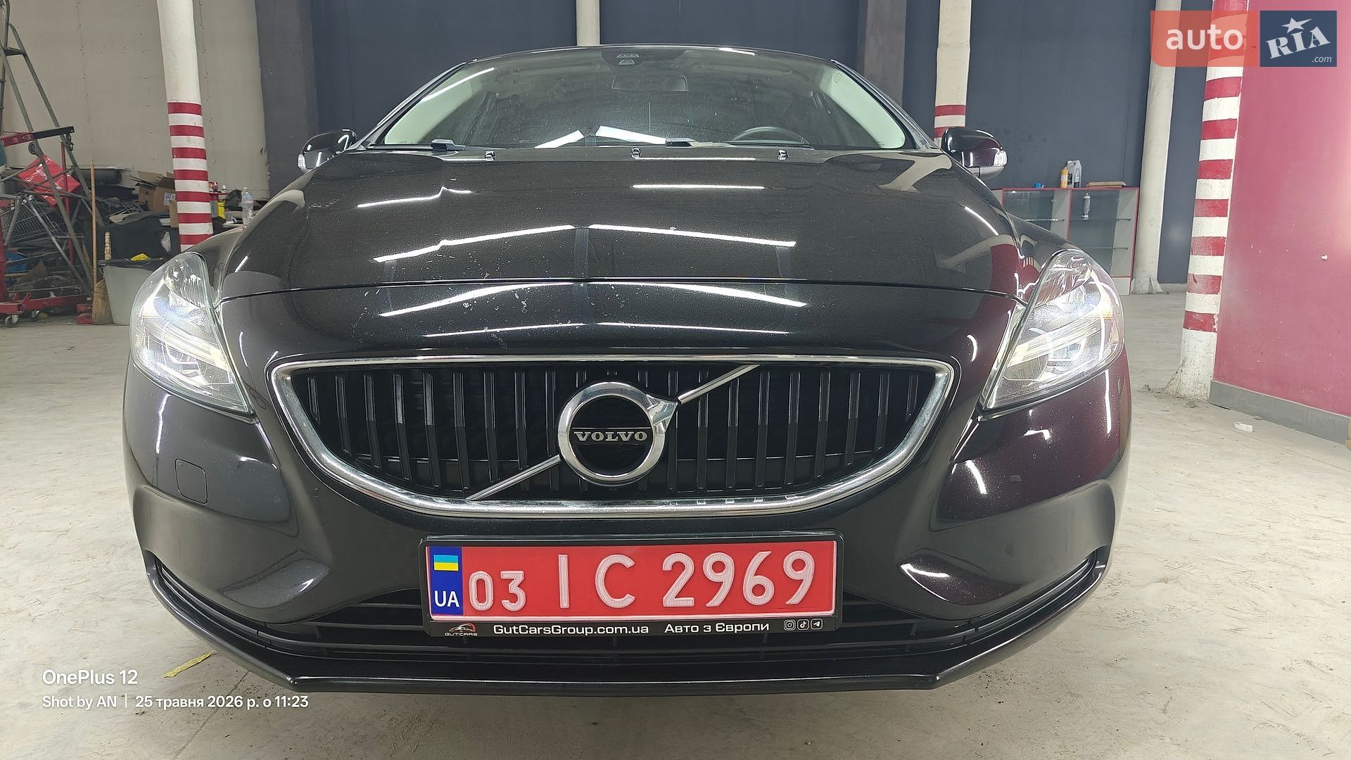 Volvo V40 2018 VIN YV1MV7480J2506668 фото оголошення 11 з 48
