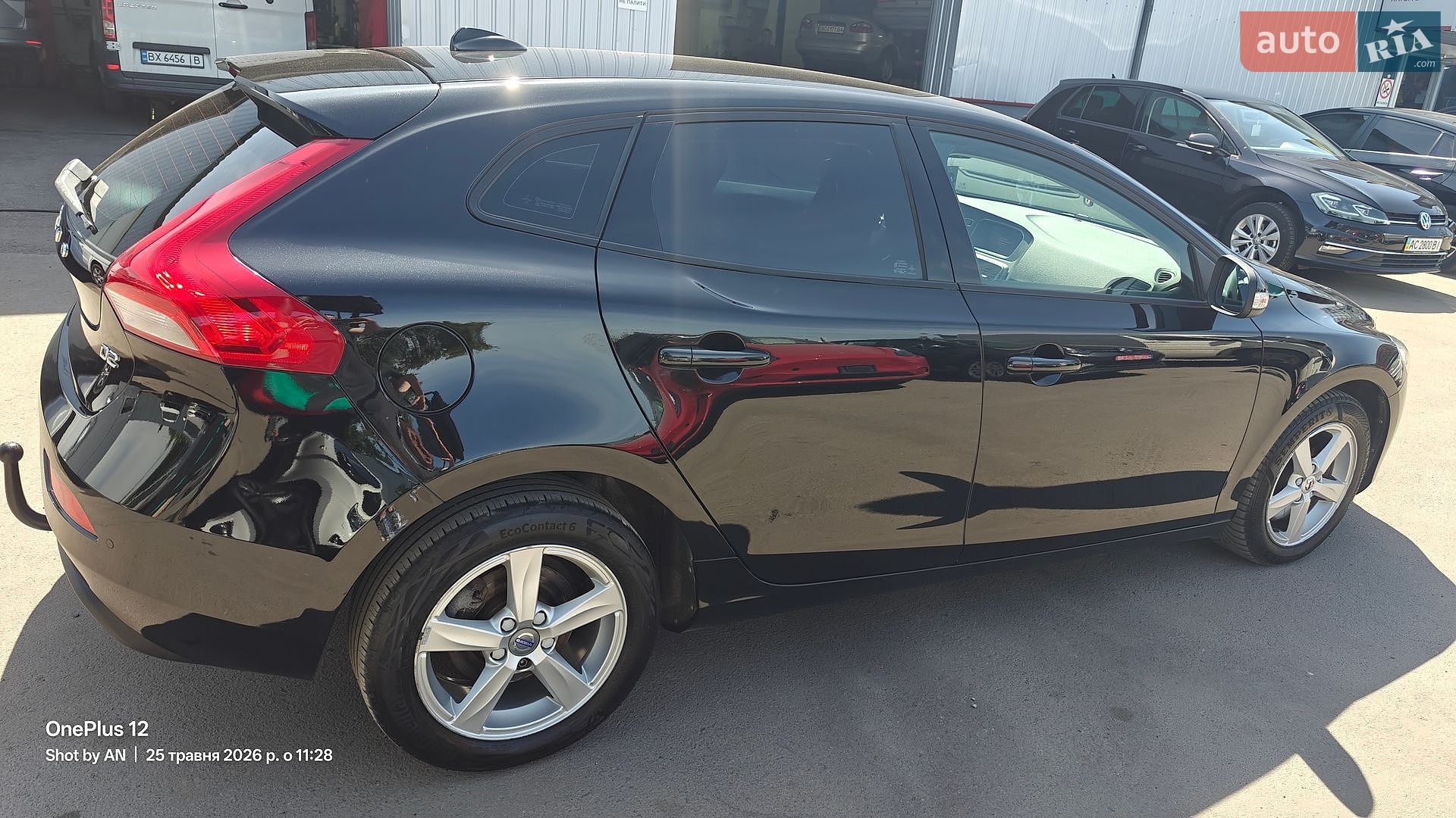 Volvo V40 2018 VIN YV1MV7480J2506668 фото оголошення 21 з 48