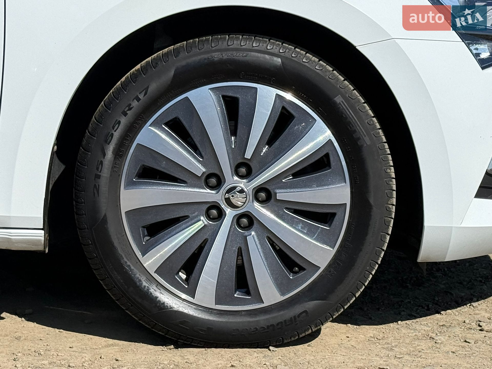 Skoda Superb 2022 VIN TMBJR9NP1N7052806 фото оголошення 18 з 95