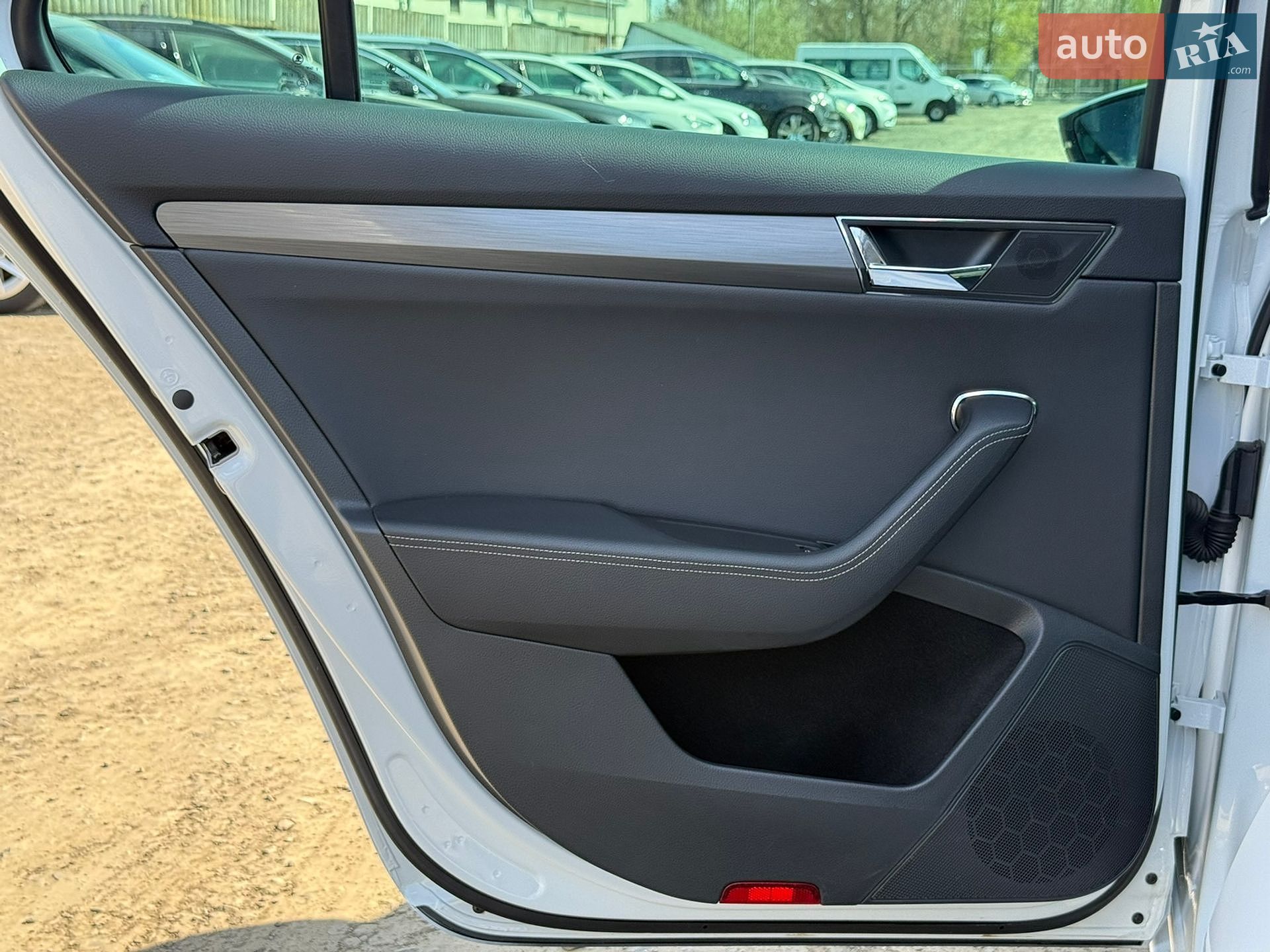 Skoda Superb 2022 VIN TMBJR9NP1N7052806 фото оголошення 33 з 95