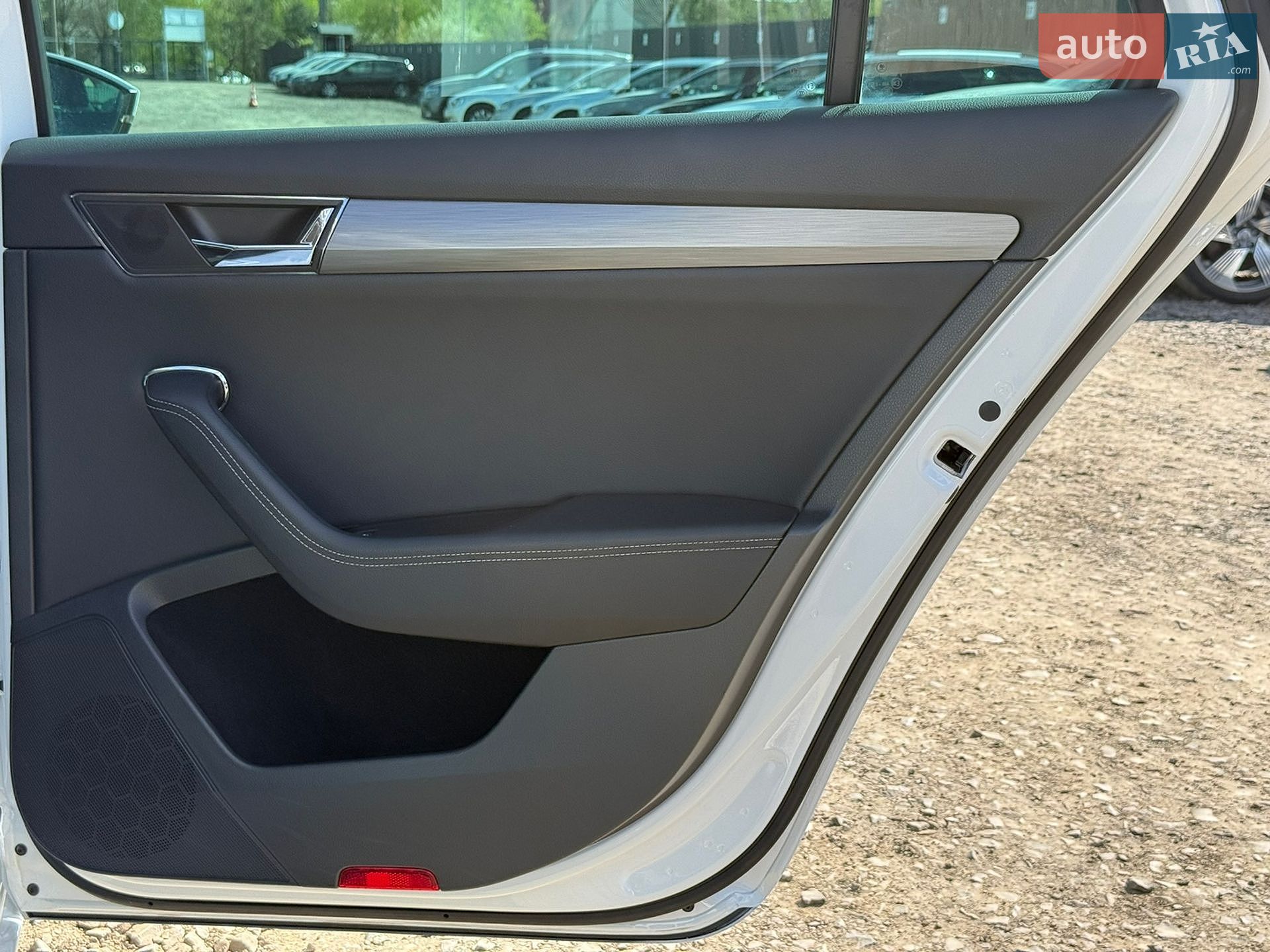 Skoda Superb 2022 VIN TMBJR9NP1N7052806 фото оголошення 46 з 95