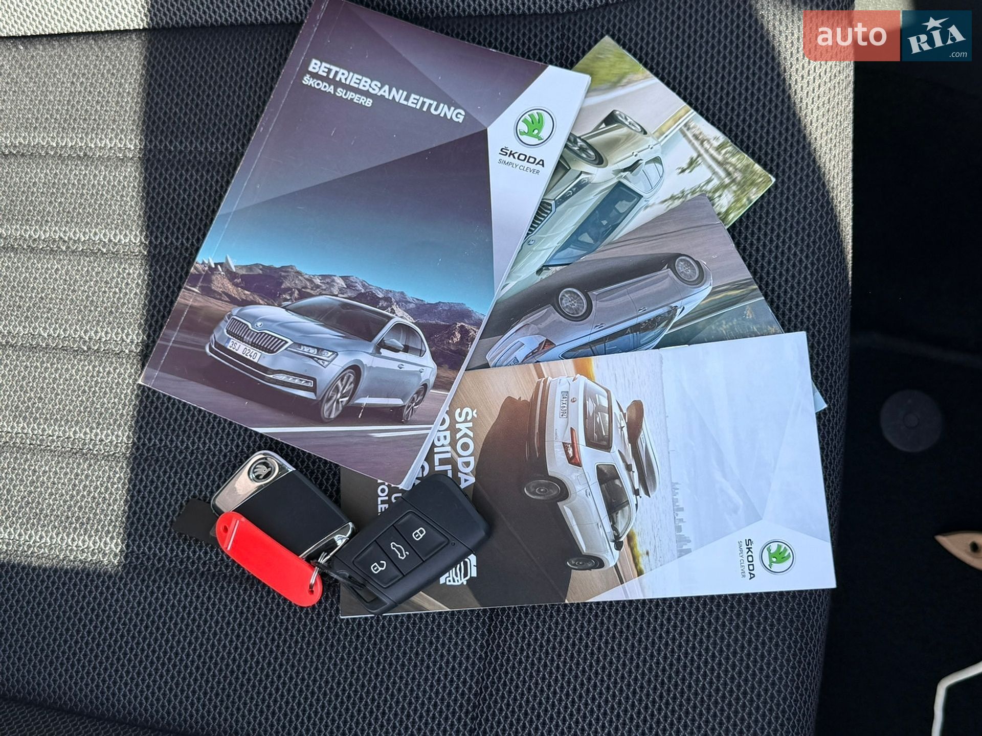 Skoda Superb 2022 VIN TMBJR9NP1N7052806 фото оголошення 93 з 95