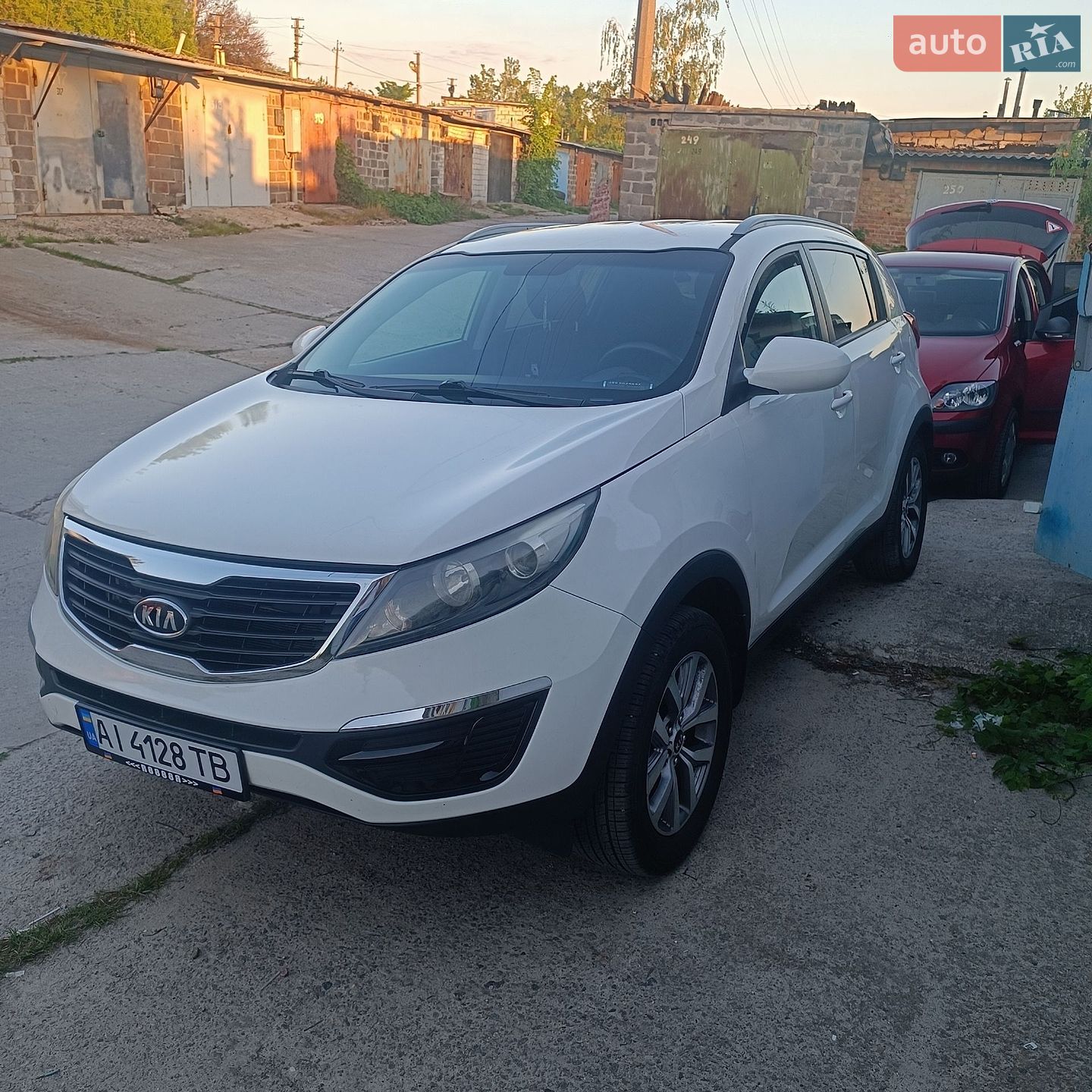 Kia Sportage 2015 VIN KNDPB3AC5G7794708 фото оголошення 2 з 9