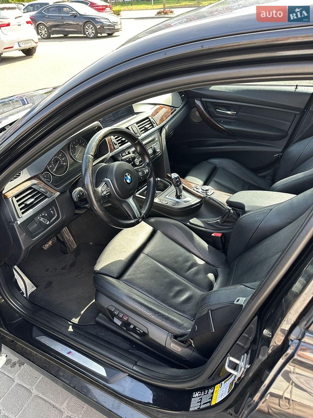 BMW 3 Series 2012 VIN WBA3B5C50DF591734 фото оголошення 13 з 34