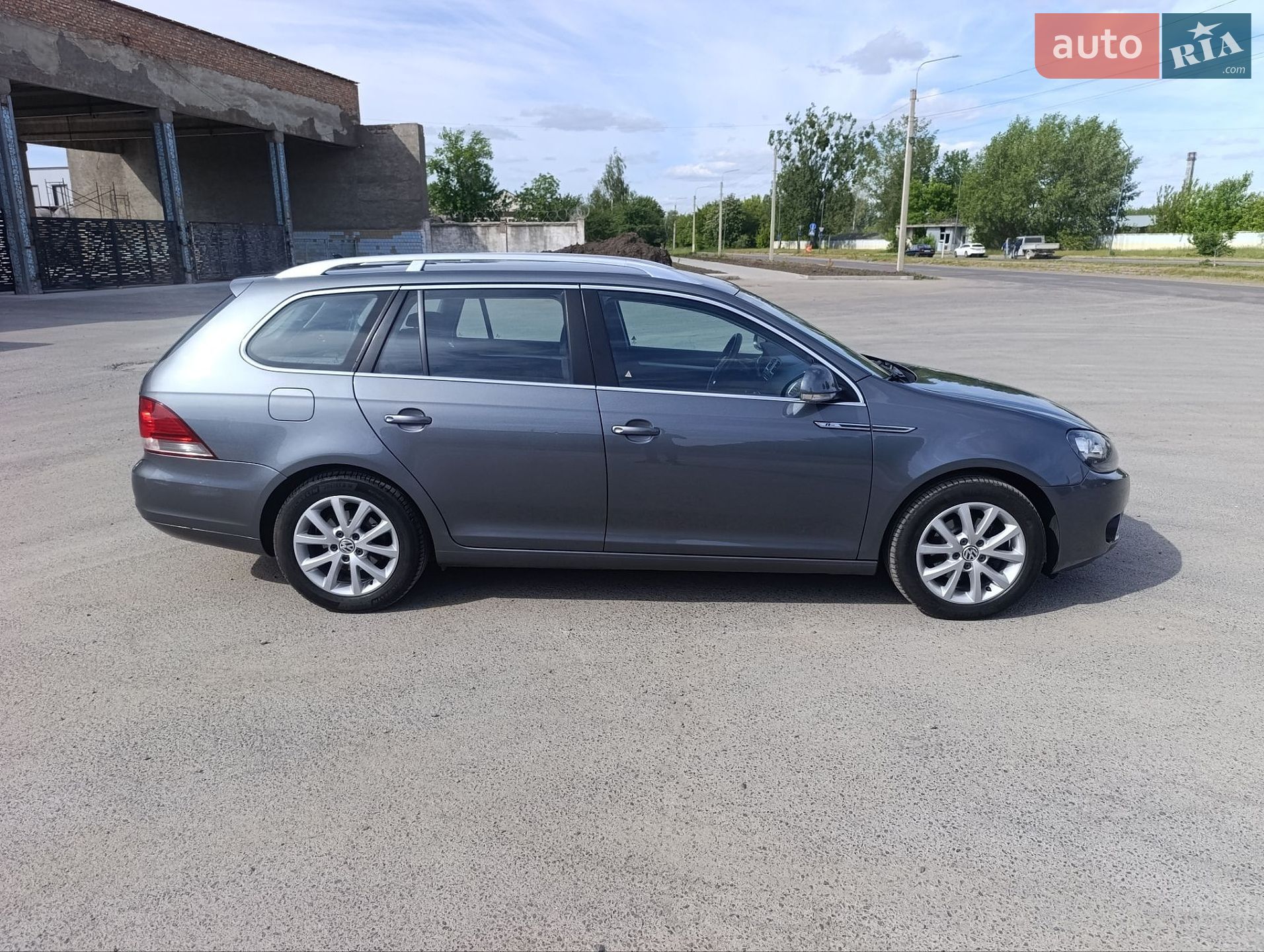 Volkswagen Golf 2010 VIN WVWZZZ1KZAM686681 фото оголошення 9 з 26