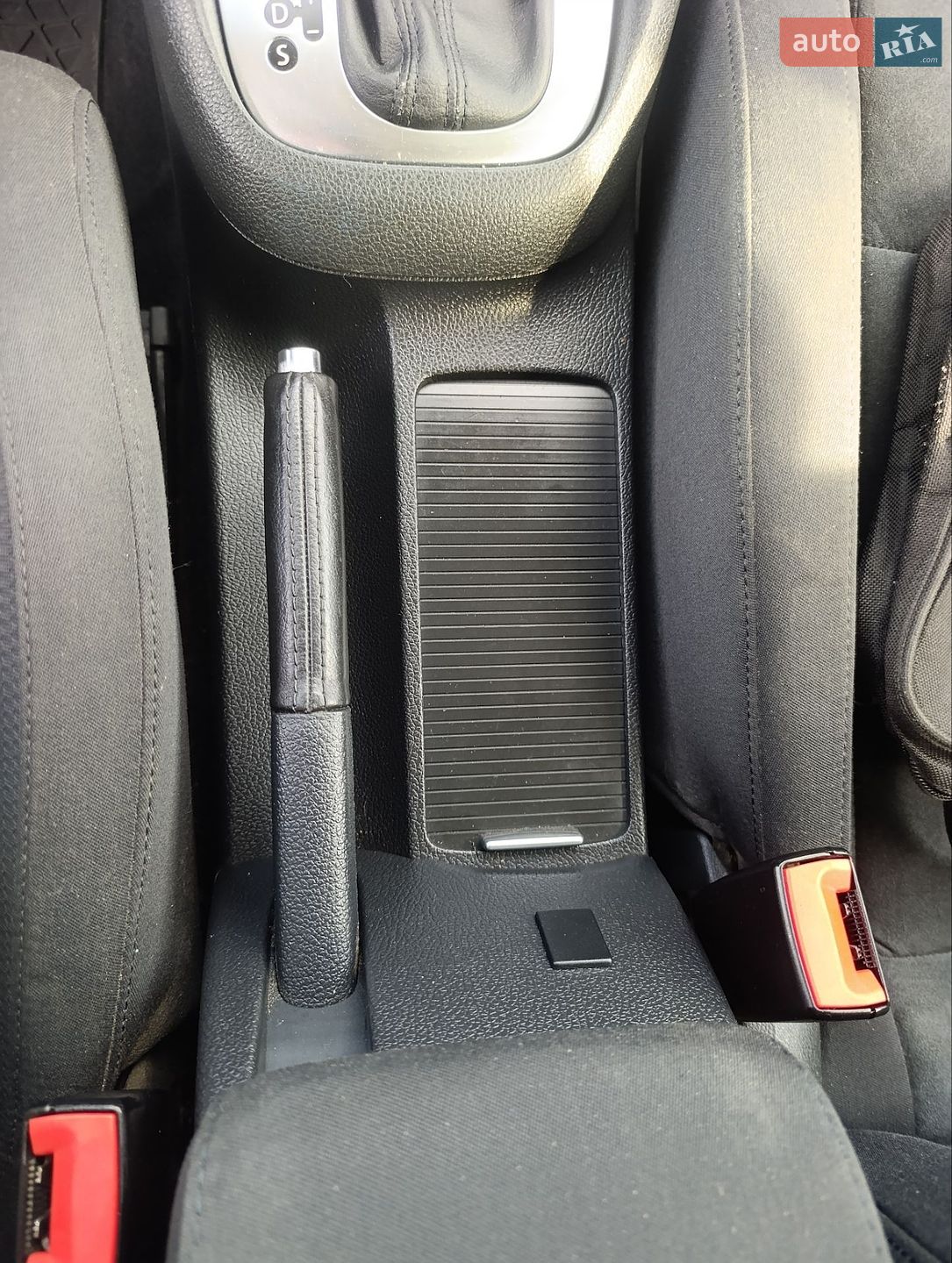 Volkswagen Golf 2010 VIN WVWZZZ1KZAM686681 фото оголошення 16 з 26