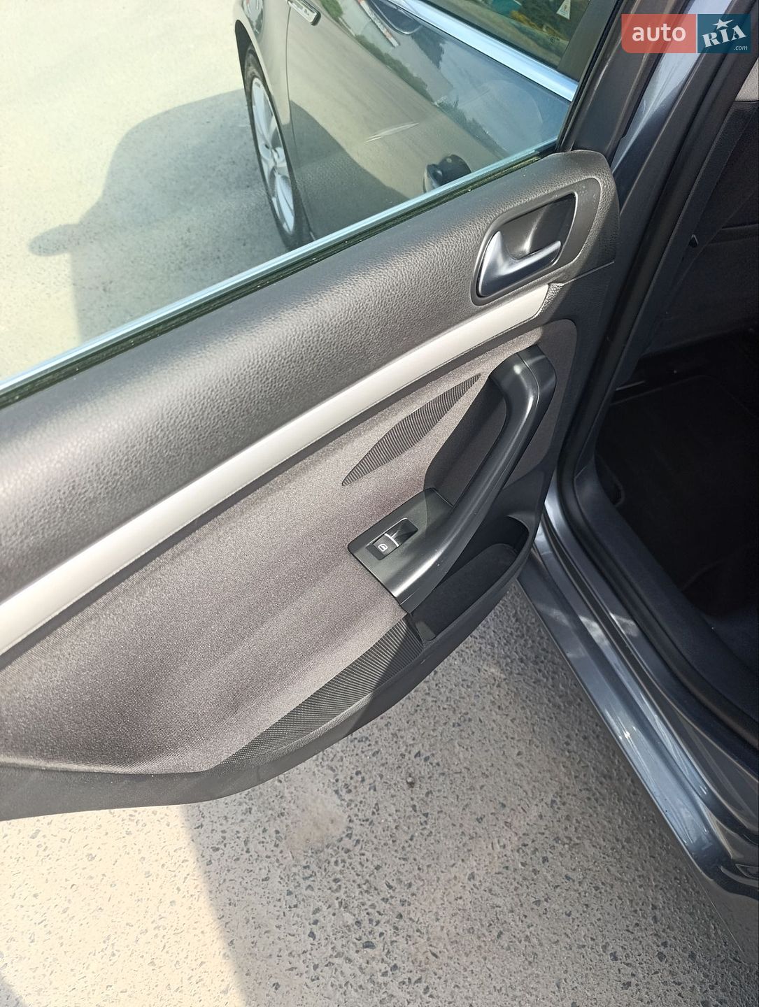 Volkswagen Golf 2010 VIN WVWZZZ1KZAM686681 фото оголошення 25 з 26