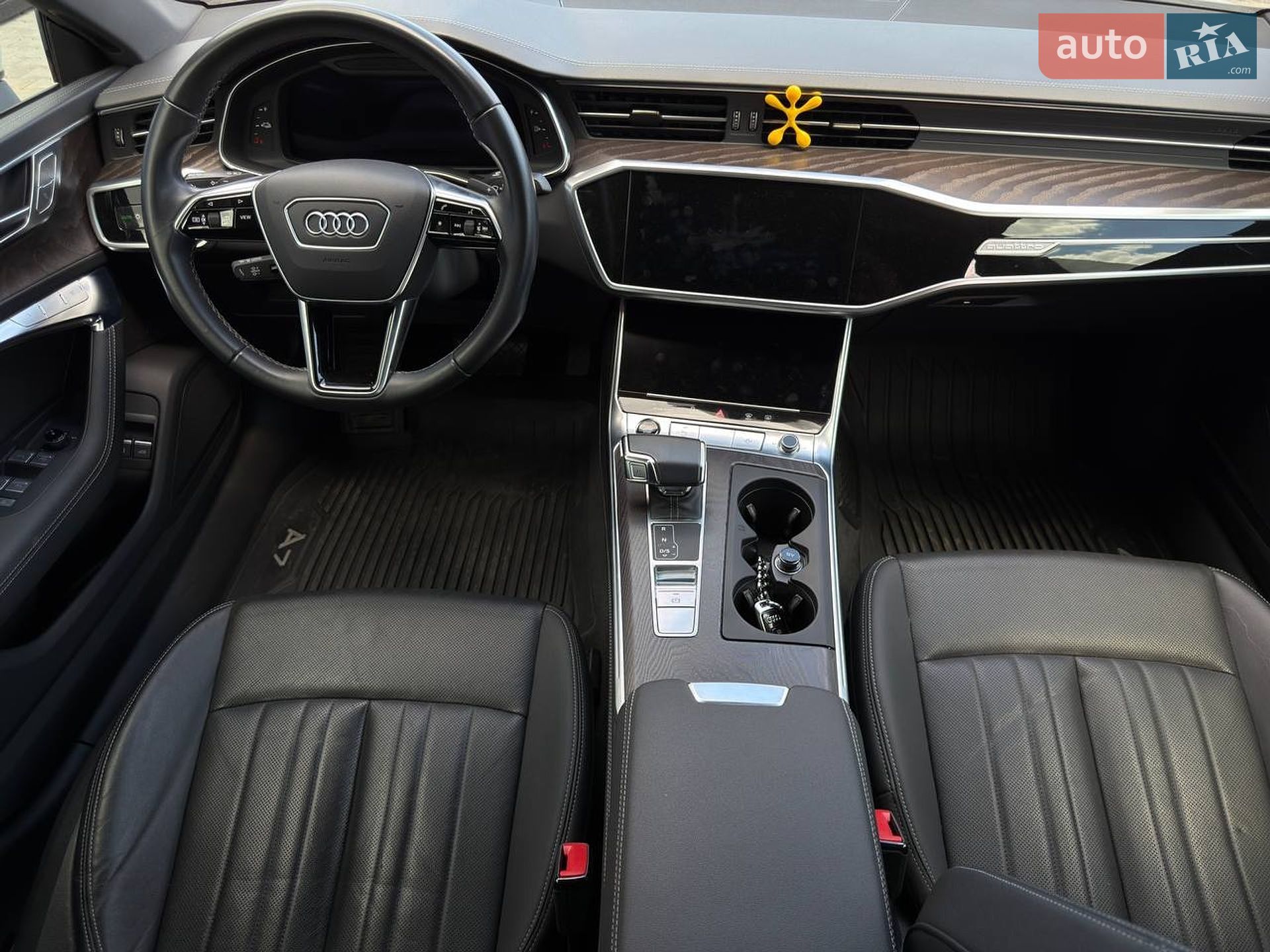 Audi A7 Sportback 2021 VIN WAUTPBF24MN074623 фото оголошення 8 з 19