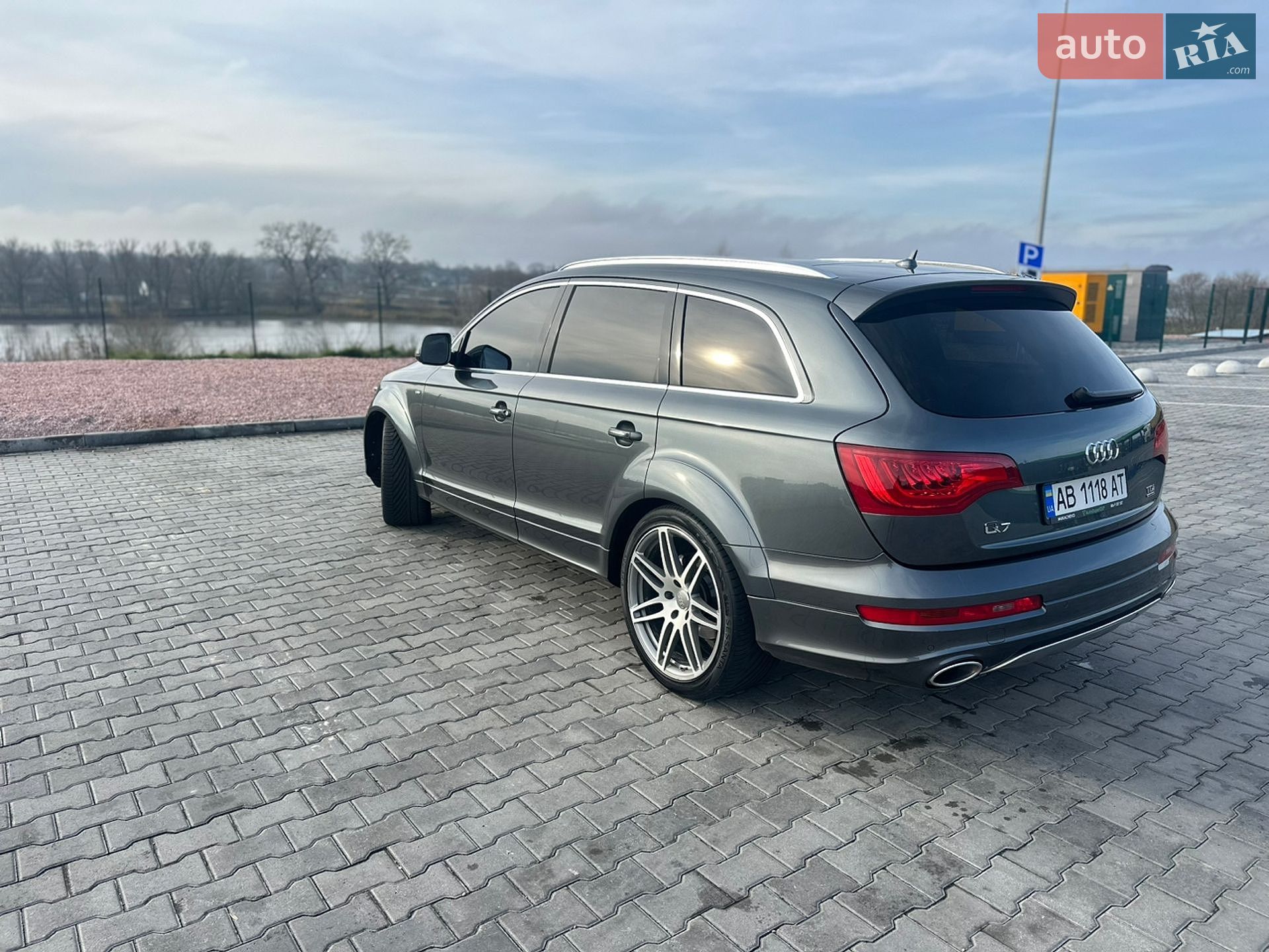 Audi Q7 2015 VIN WAUZZZ4L2FD027950 фото оголошення 9 з 35