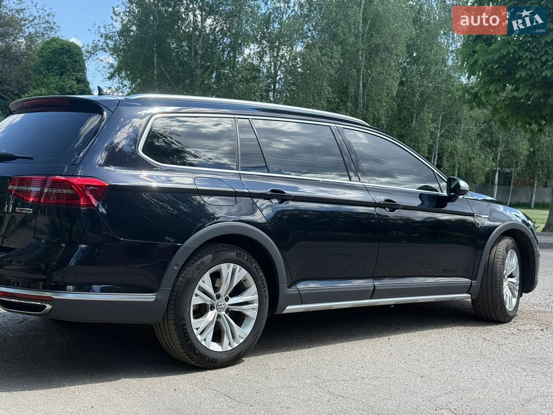Volkswagen Passat Alltrack 2019 VIN WVWZZZ3CZKE200708 фото оголошення 5 з 27