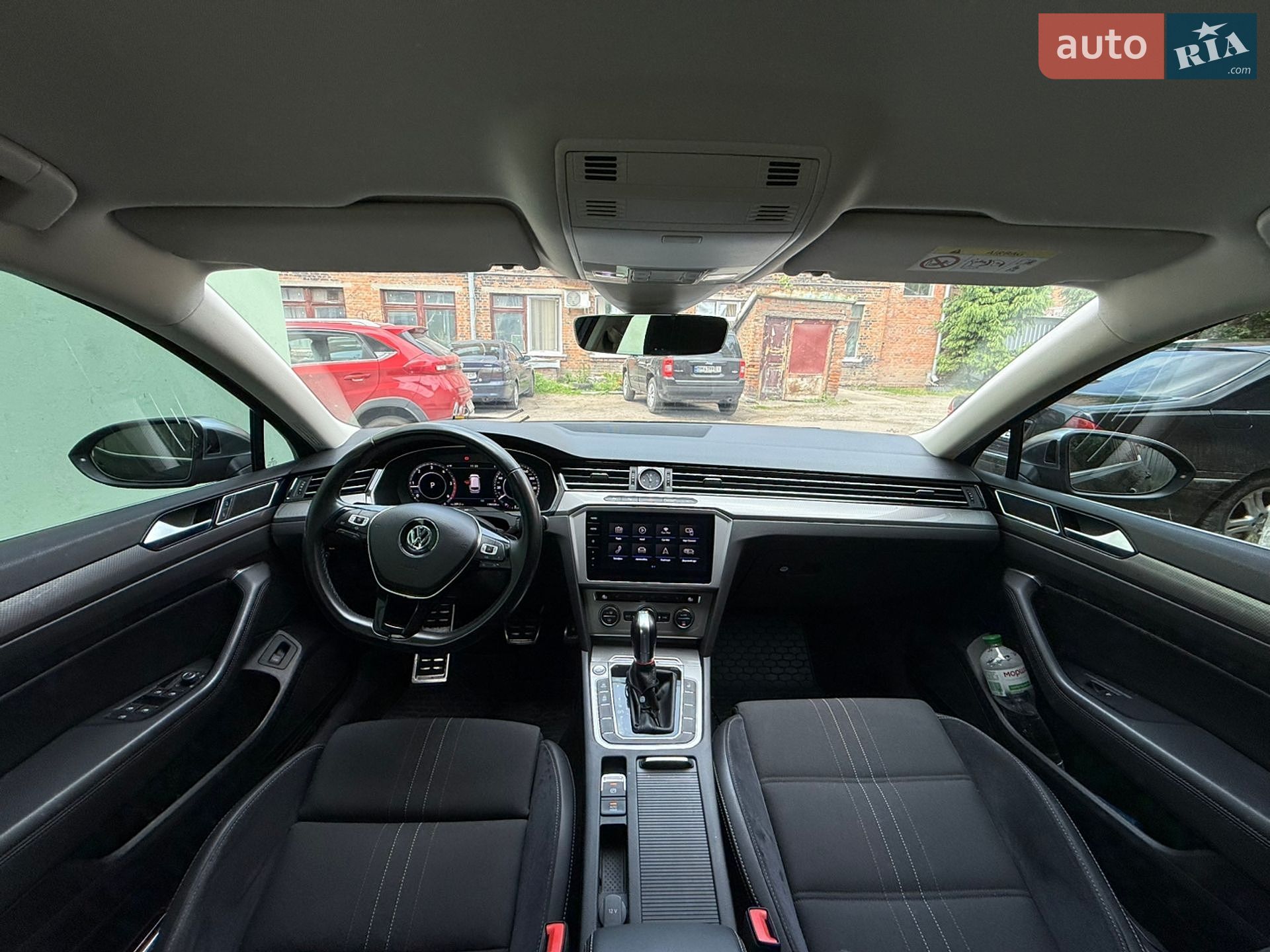 Volkswagen Passat Alltrack 2019 VIN WVWZZZ3CZKE200708 фото оголошення 18 з 27