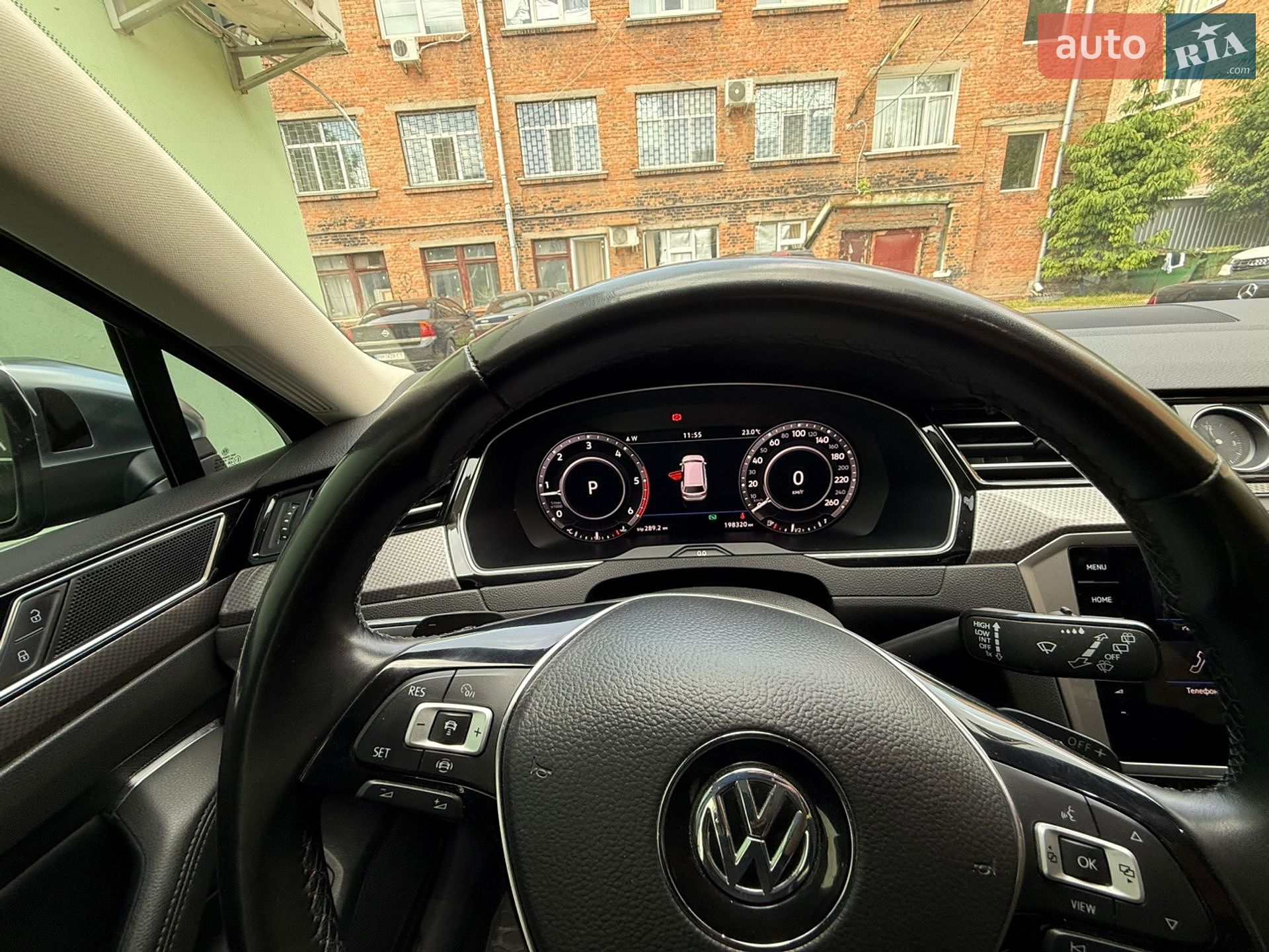 Volkswagen Passat Alltrack 2019 VIN WVWZZZ3CZKE200708 фото оголошення 19 з 27