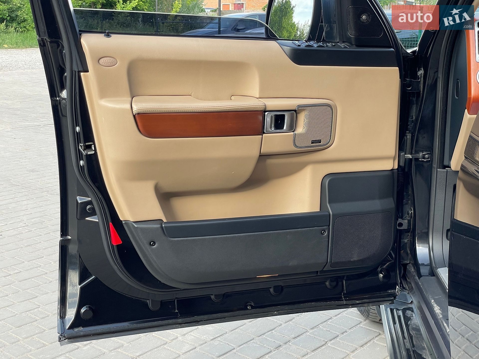 Land Rover Range Rover 2009 VIN SALLMAM24AA312171 фото оголошення 23 з 67