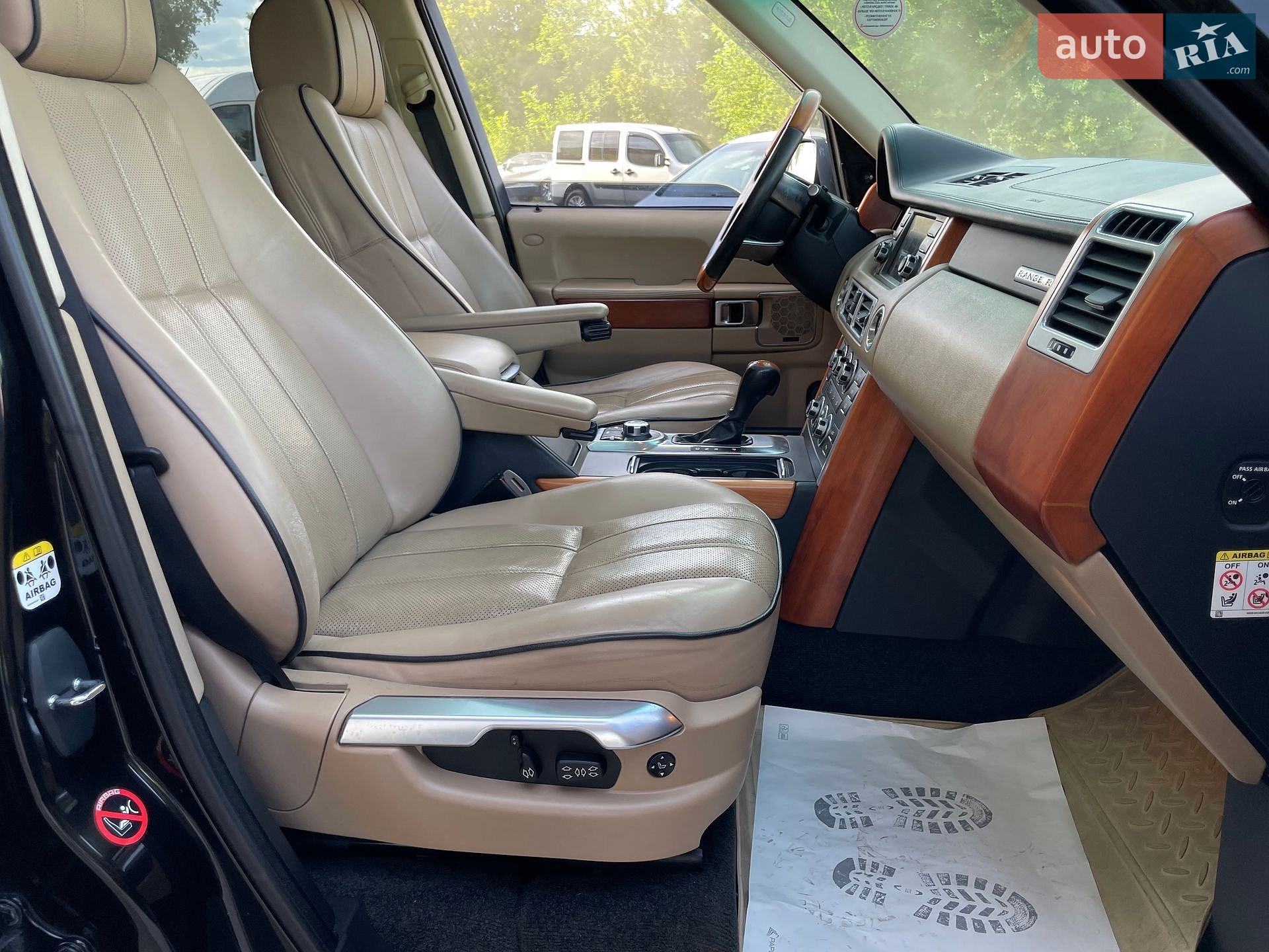 Land Rover Range Rover 2009 VIN SALLMAM24AA312171 фото оголошення 40 з 67