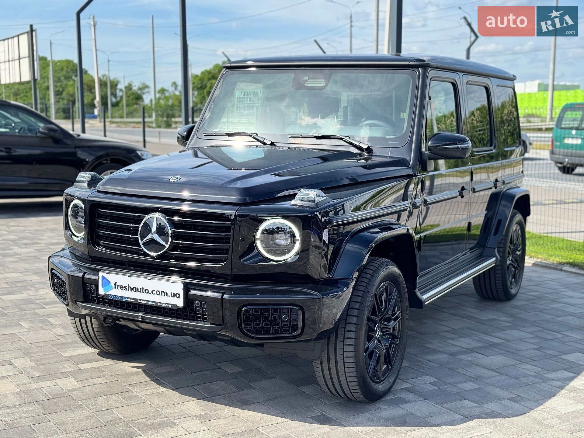 Mercedes-Benz G-Class 2025 VIN W1NWM0AB2SX059150 фото оголошення 8 з 42