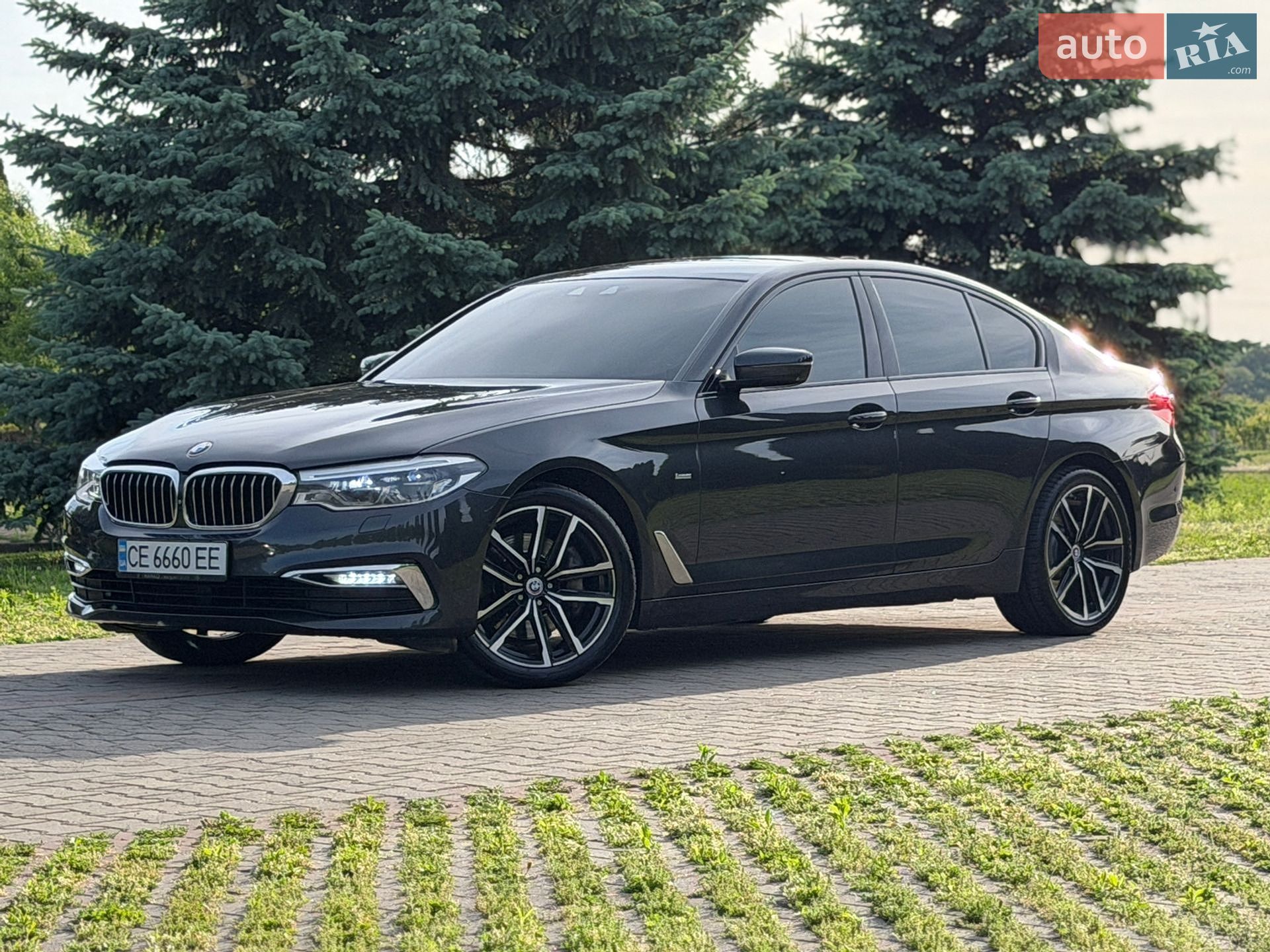 BMW 5 Series 2017 VIN WBAJD11020G877896 фото оголошення 18 з 85