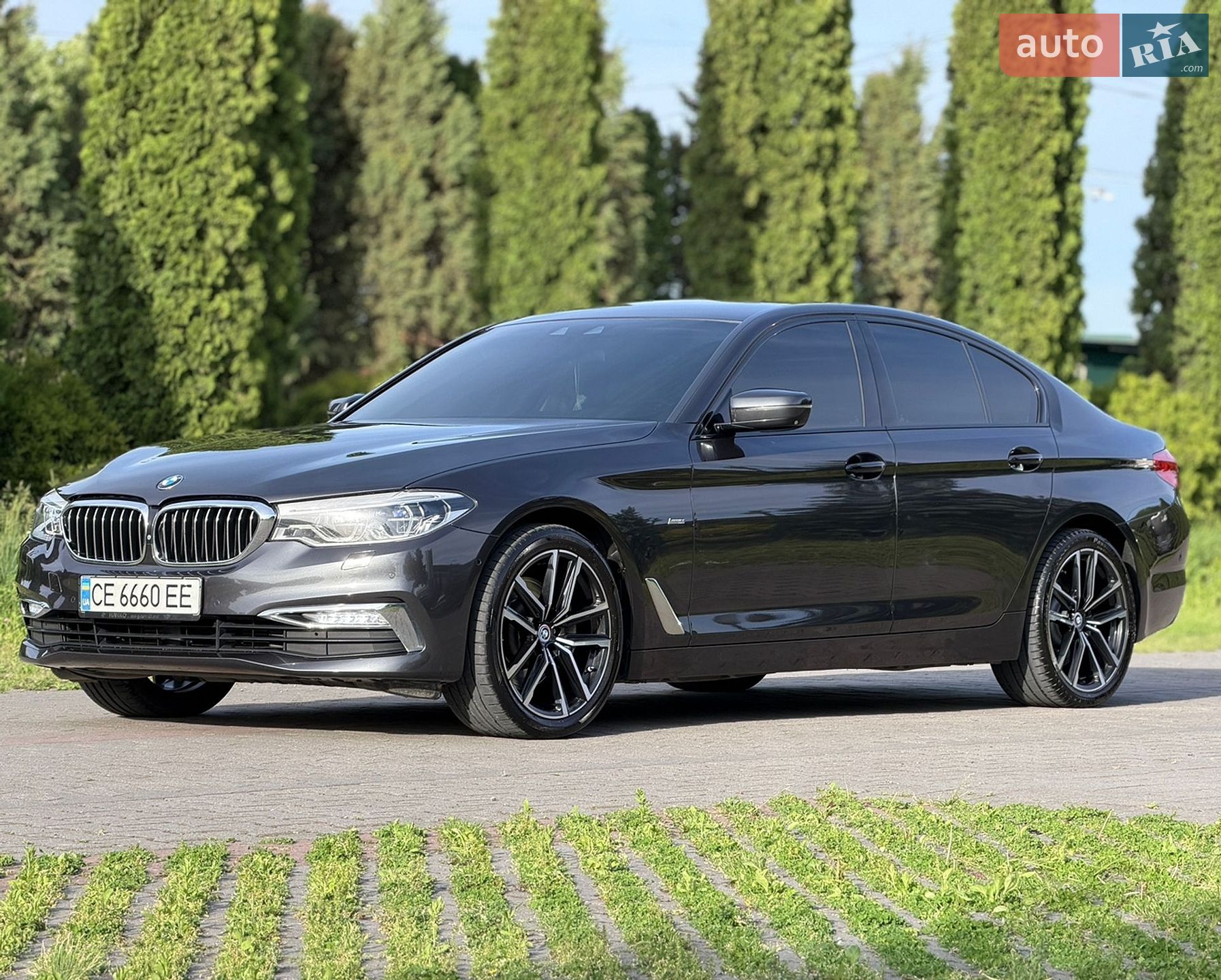 BMW 5 Series 2017 VIN WBAJD11020G877896 фото оголошення 20 з 85