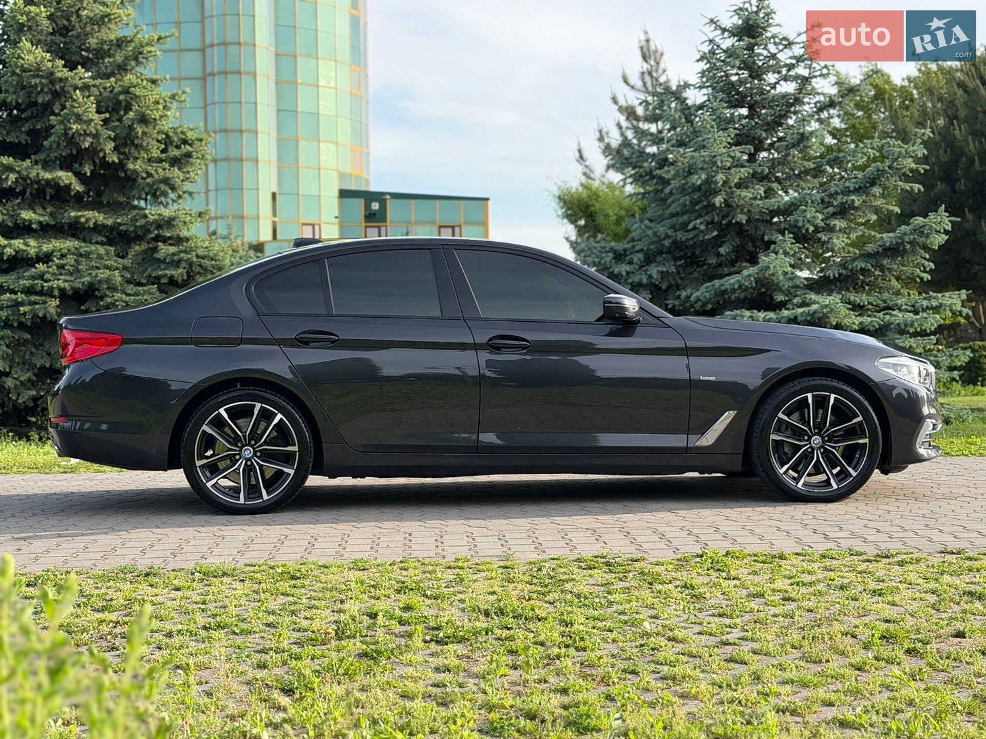 BMW 5 Series 2017 VIN WBAJD11020G877896 фото оголошення 26 з 85