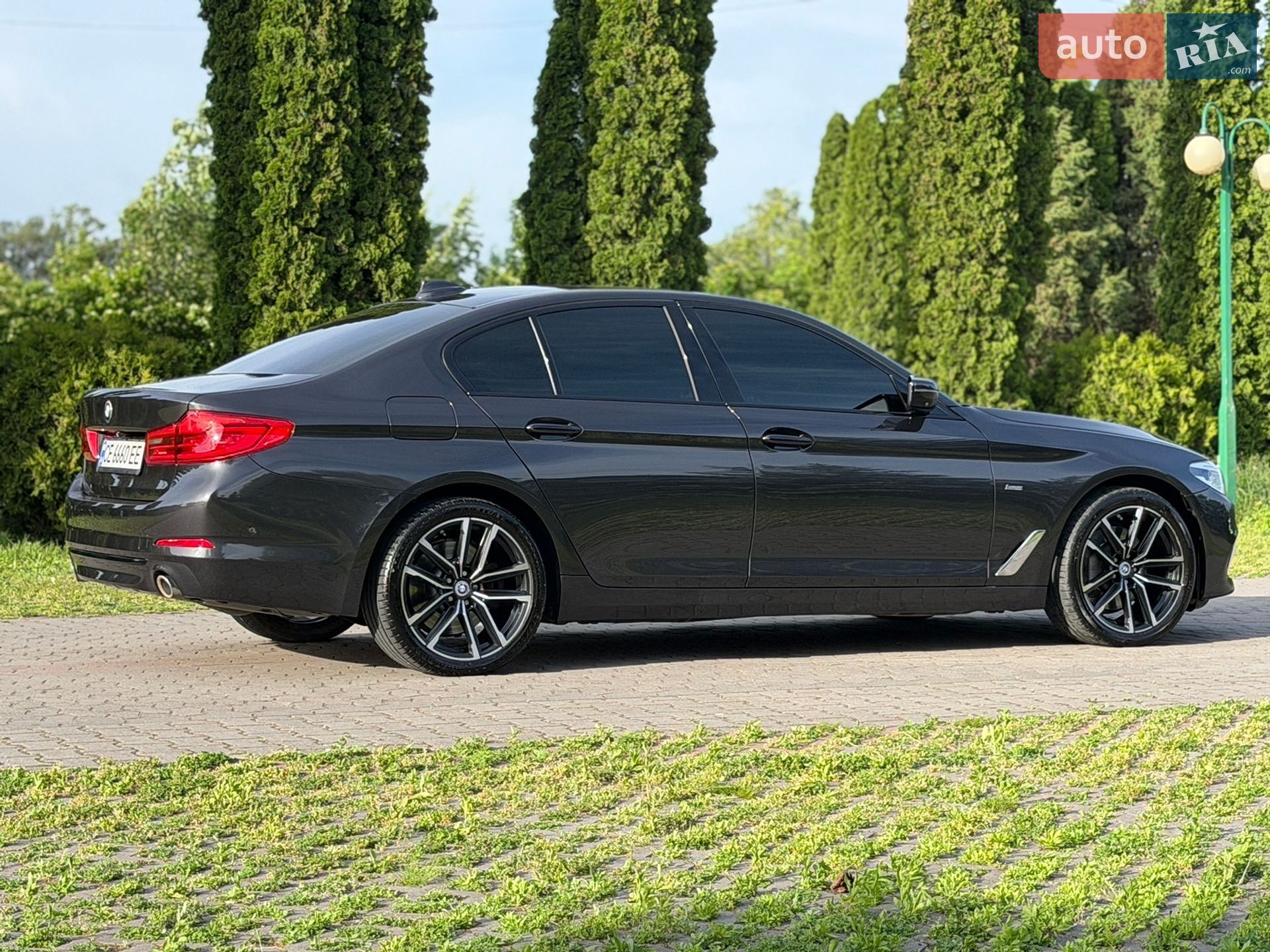 BMW 5 Series 2017 VIN WBAJD11020G877896 фото оголошення 34 з 85