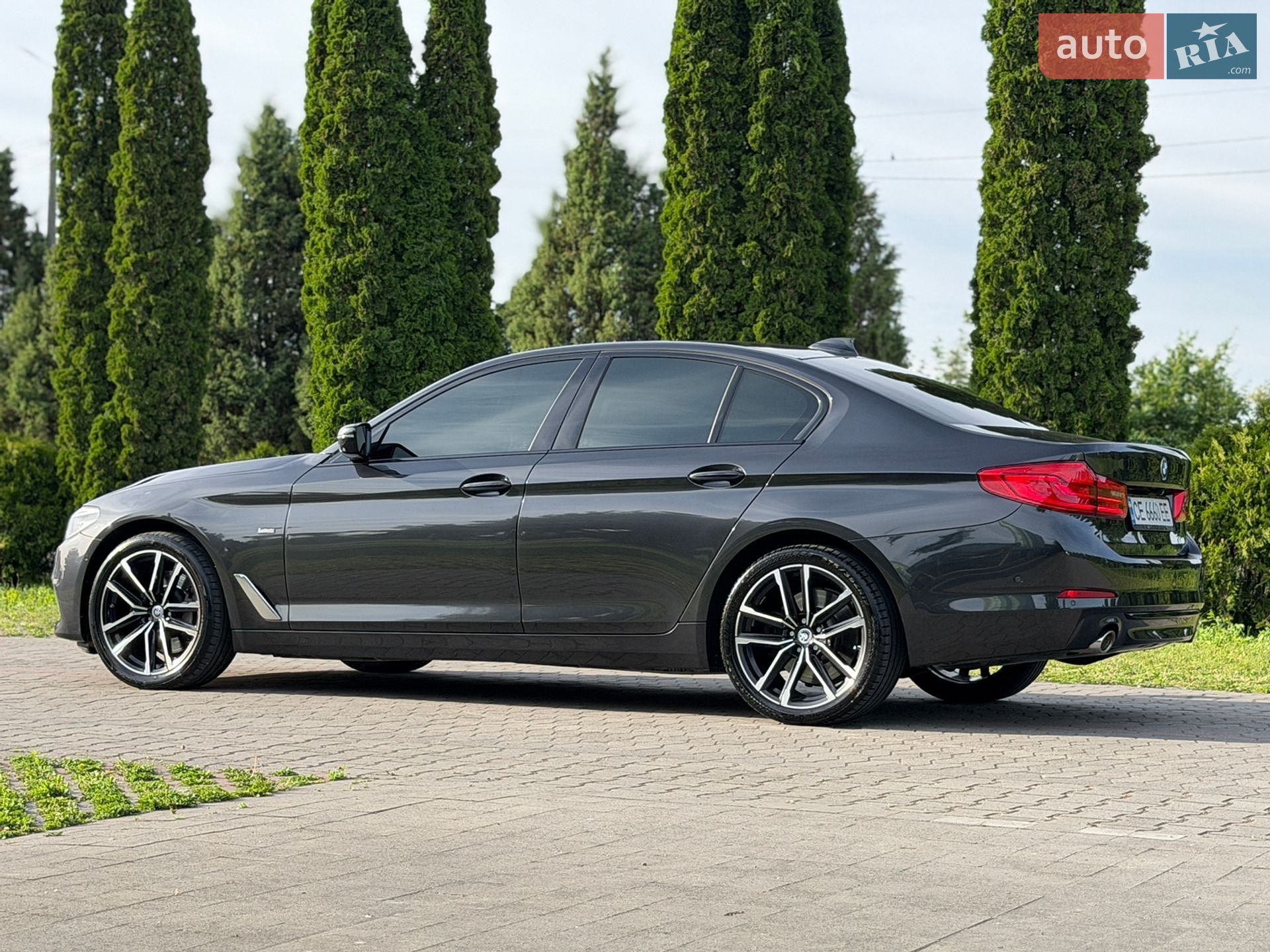 BMW 5 Series 2017 VIN WBAJD11020G877896 фото оголошення 37 з 85