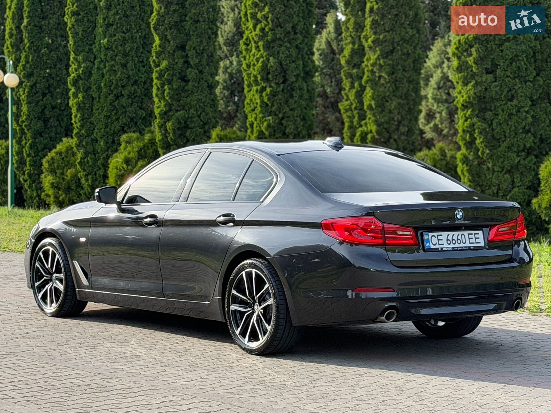 BMW 5 Series 2017 VIN WBAJD11020G877896 фото оголошення 38 з 85