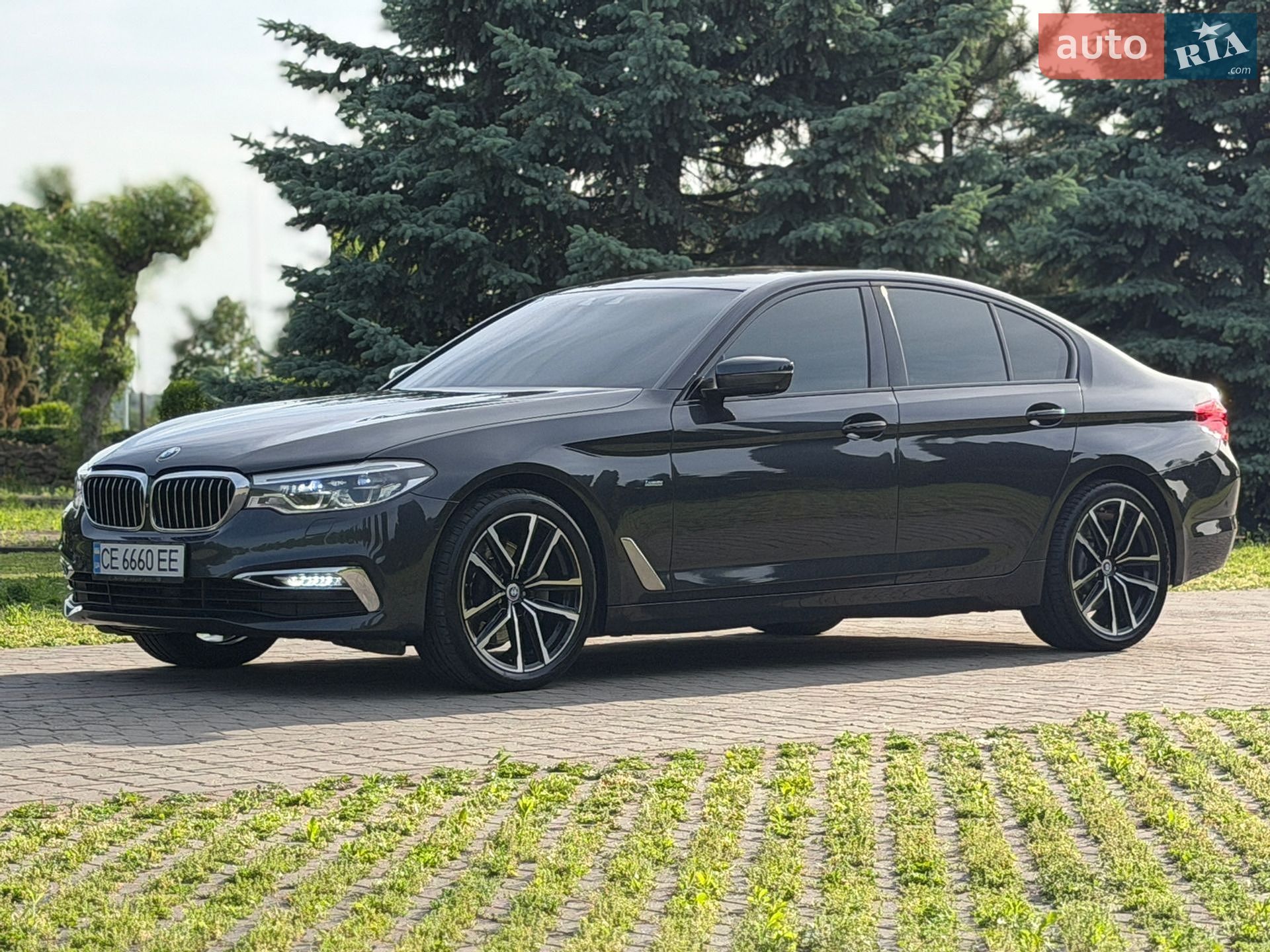 BMW 5 Series 2017 VIN WBAJD11020G877896 фото оголошення 44 з 85