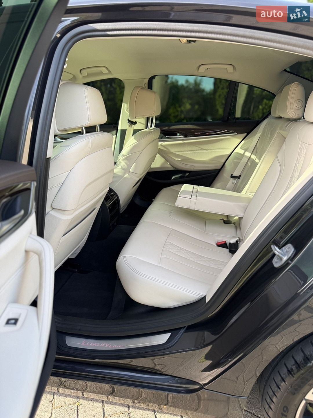 BMW 5 Series 2017 VIN WBAJD11020G877896 фото оголошення 76 з 85