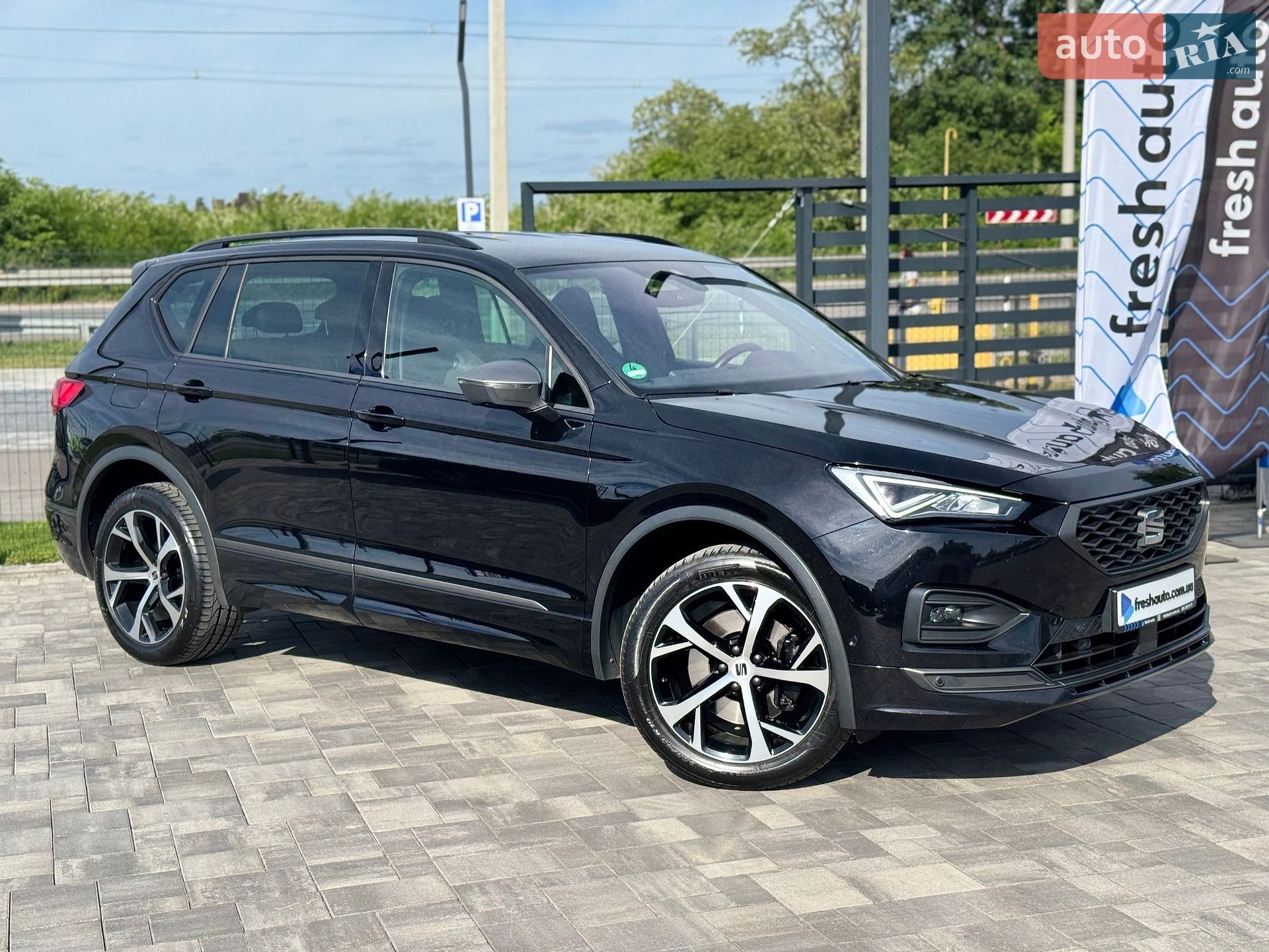 SEAT Tarraco 2022 VIN VSSZZZKNZNW009616 фото оголошення 2 з 41