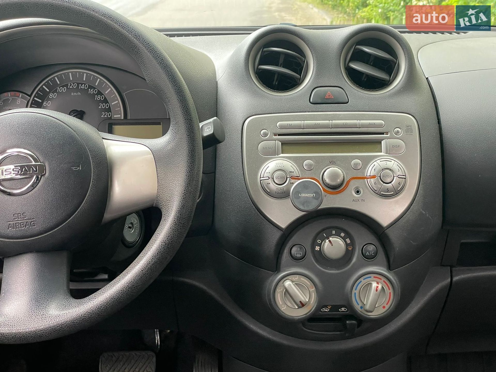 Nissan Micra 2015 VIN MDHFBUK13U0551835 фото оголошення 2 з 12