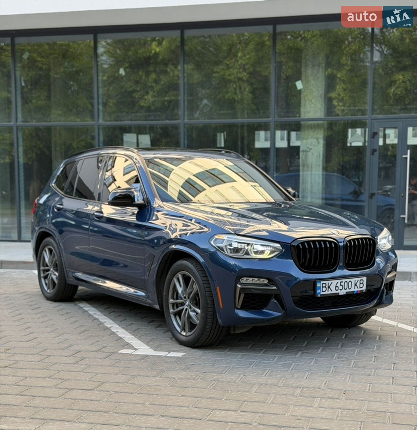 BMW X3 2019 VIN 5UXTS3C53KLR73227 фото оголошення 12 з 35
