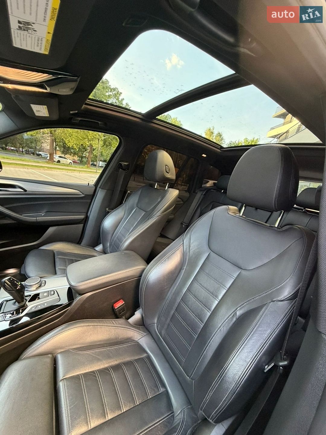 BMW X3 2019 VIN 5UXTS3C53KLR73227 фото оголошення 28 з 35