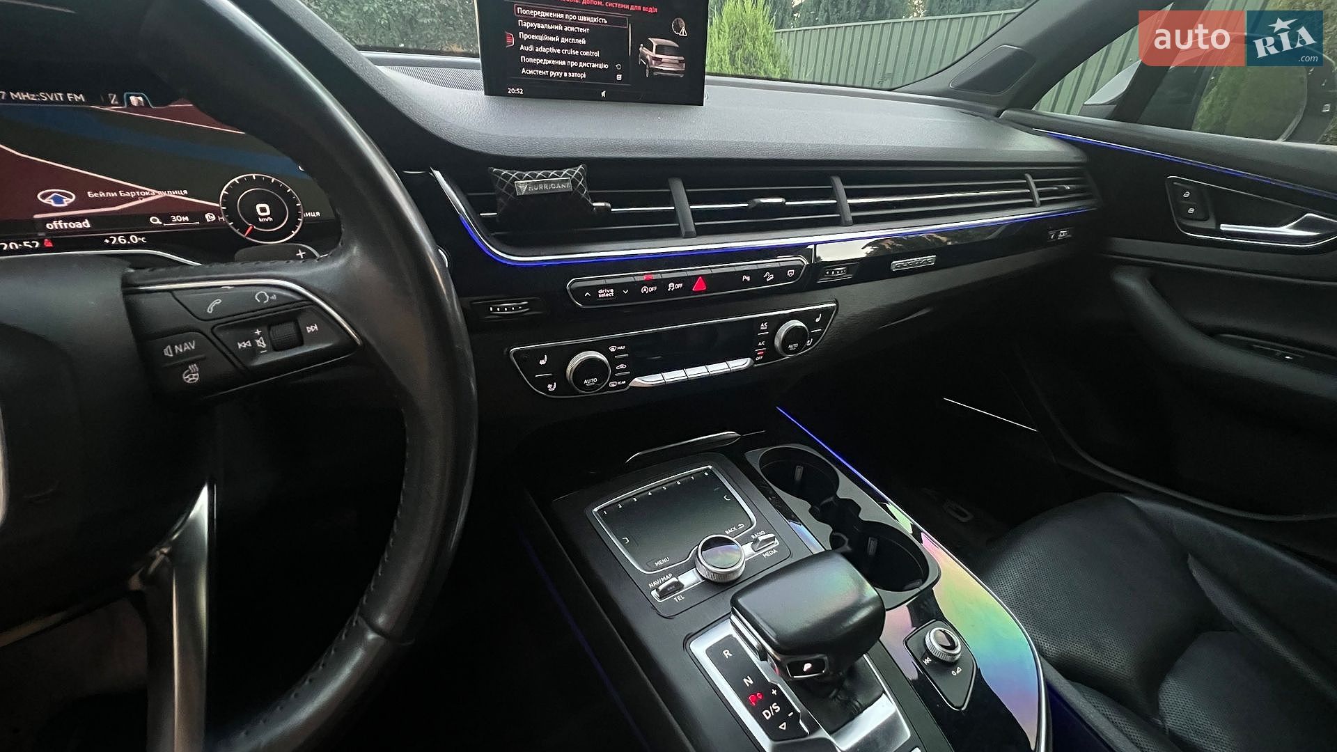 Audi Q7 2017 VIN WA1VABF74JD026902 фото оголошення 10 з 99