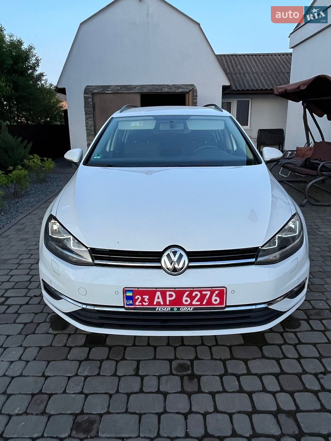 Volkswagen Golf 2017 VIN WVWZZZAUZJP528931 фото оголошення 9 з 33