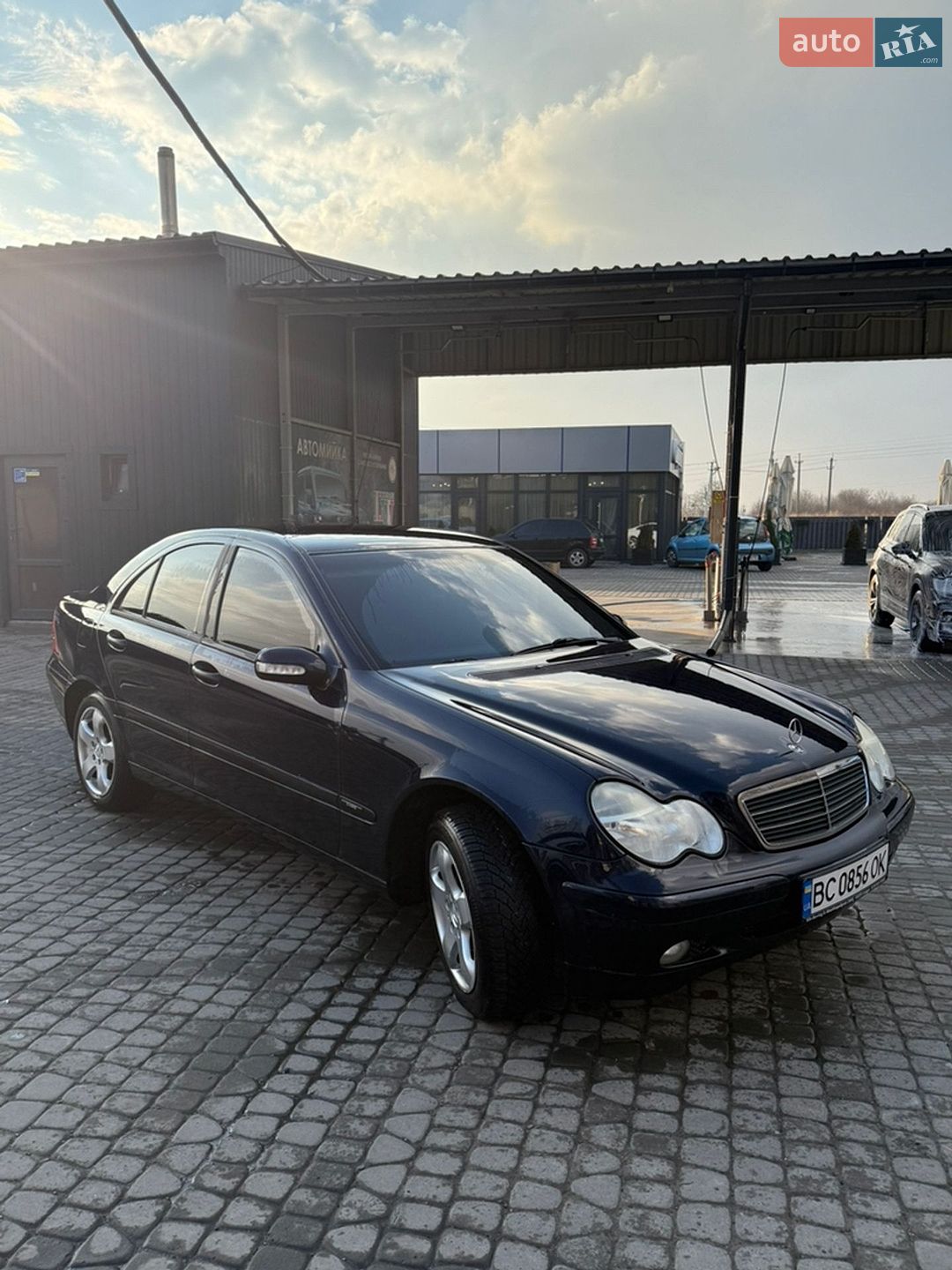 Mercedes-Benz C-Class 2003 VIN WDB2030461F388876 фото оголошення 4 з 35
