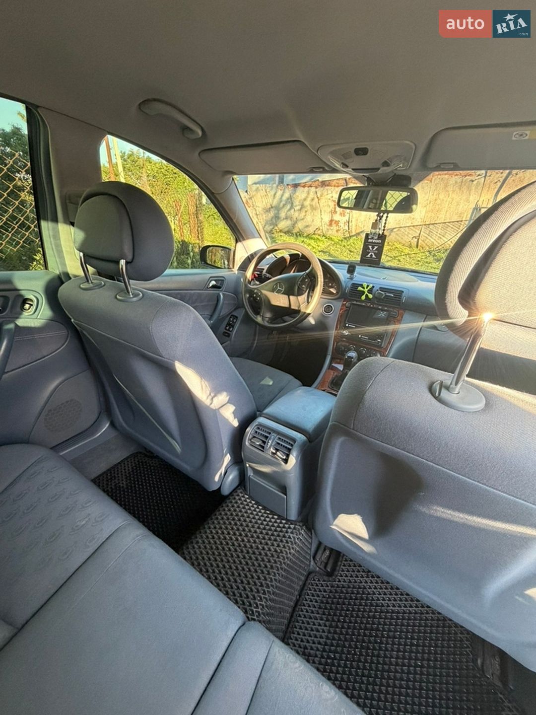 Mercedes-Benz C-Class 2003 VIN WDB2030461F388876 фото оголошення 14 з 35