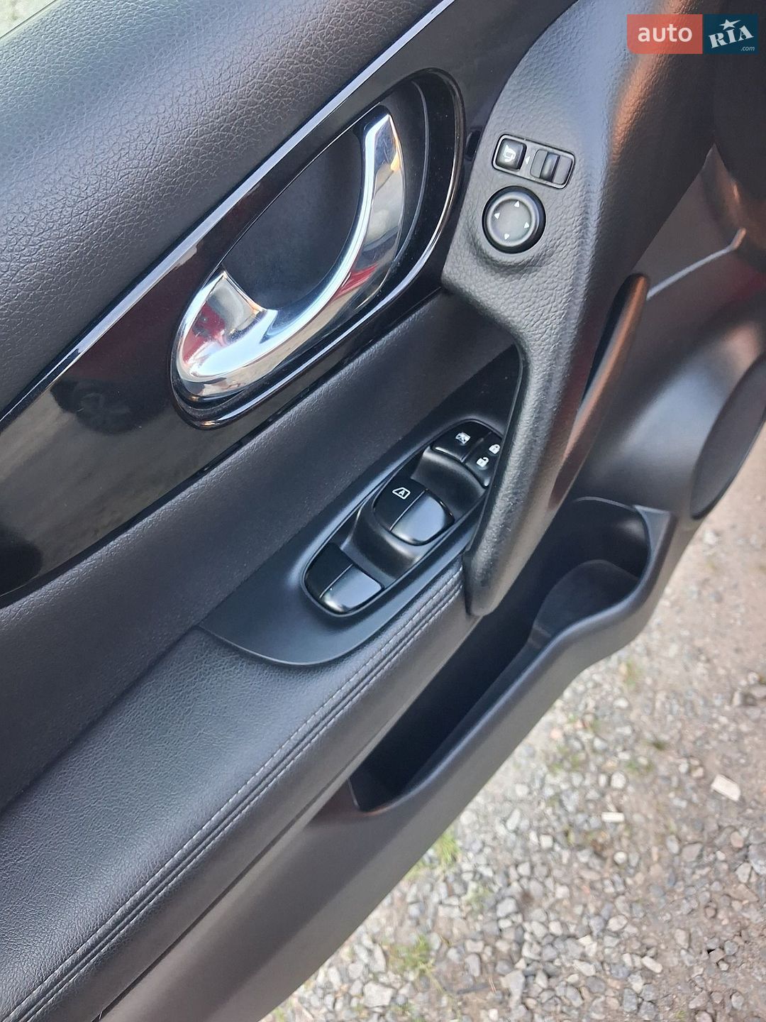 Nissan Qashqai 2015 VIN SJNFDAJ11U1316098 фото оголошення 7 з 49