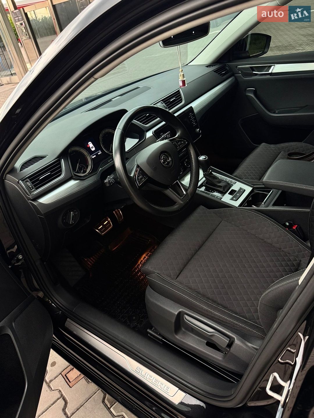 Skoda Superb 2020 VIN TMBAH7NP7L7054158 фото оголошення 3 з 34