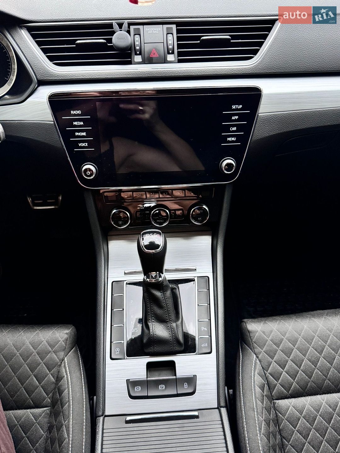 Skoda Superb 2020 VIN TMBAH7NP7L7054158 фото оголошення 11 з 34