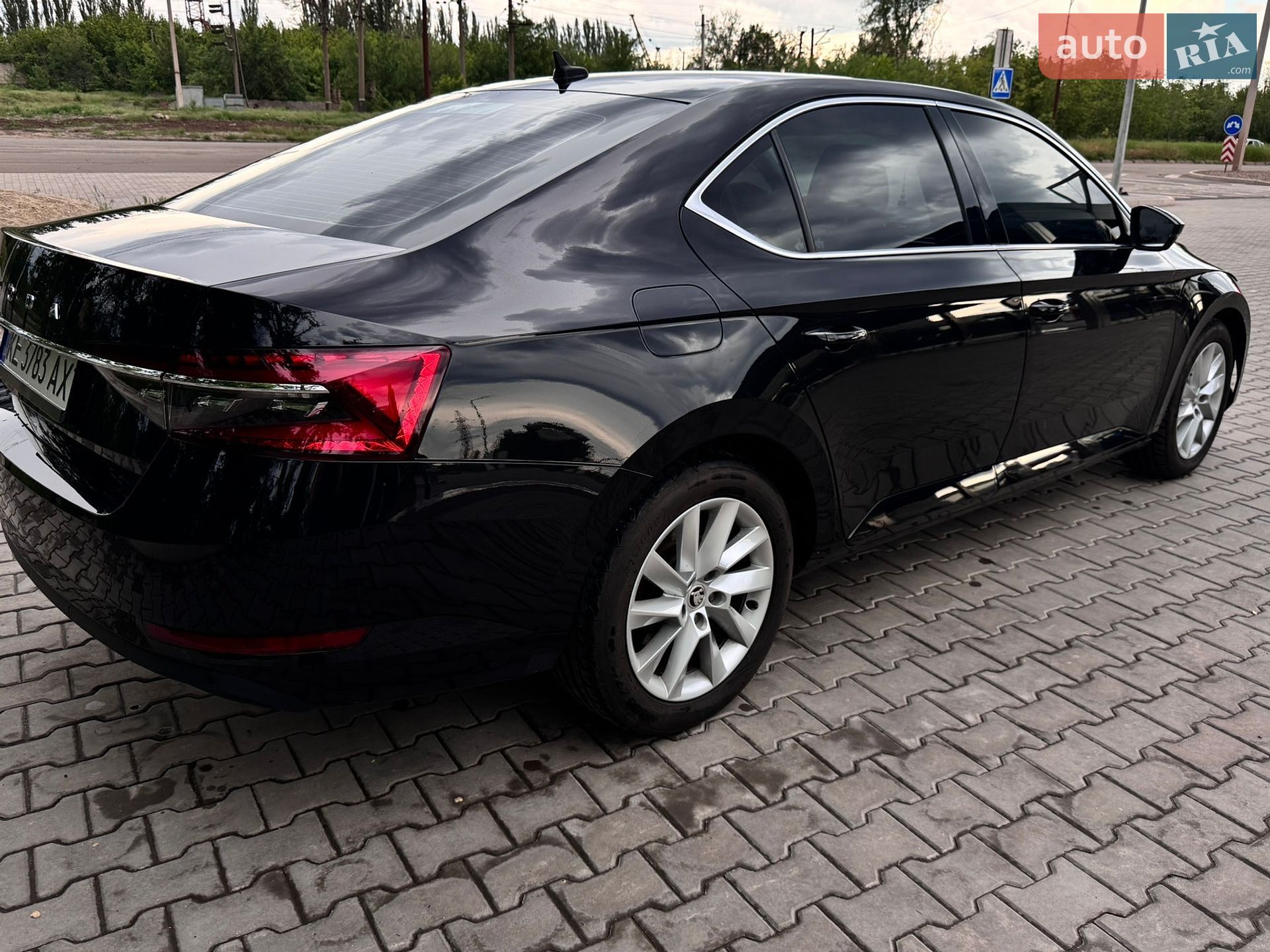 Skoda Superb 2020 VIN TMBAH7NP7L7054158 фото оголошення 16 з 34