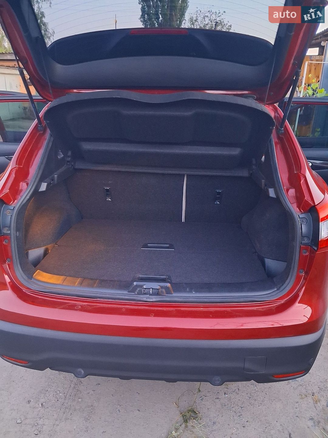 Nissan Qashqai 2015 VIN SJNFDAJ11U1316098 фото оголошення 26 з 49