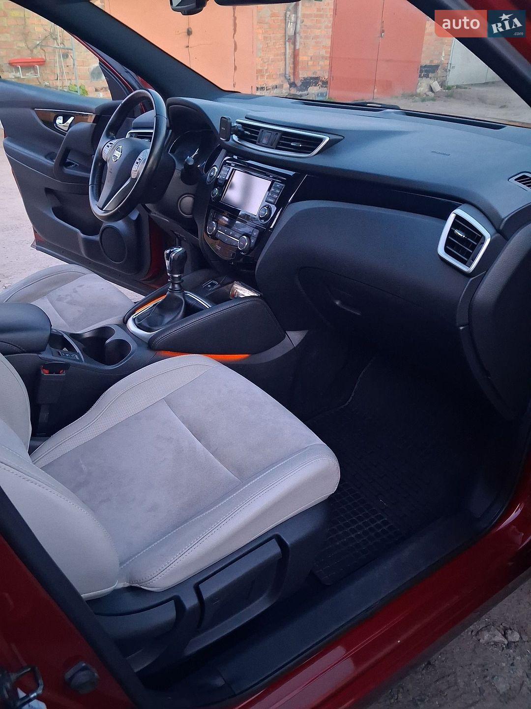 Nissan Qashqai 2015 VIN SJNFDAJ11U1316098 фото оголошення 30 з 49