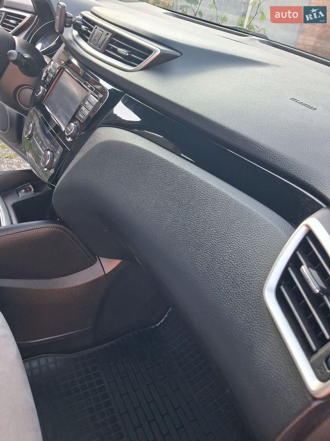 Nissan Qashqai 2015 VIN SJNFDAJ11U1316098 фото оголошення 43 з 49